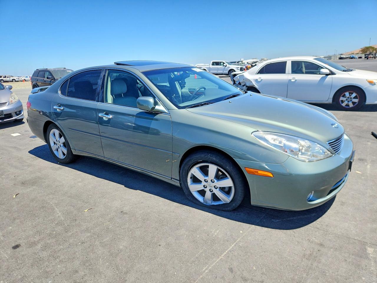 2005 Lexus Es 330 Зеленый vin: JTHBA30G755118303