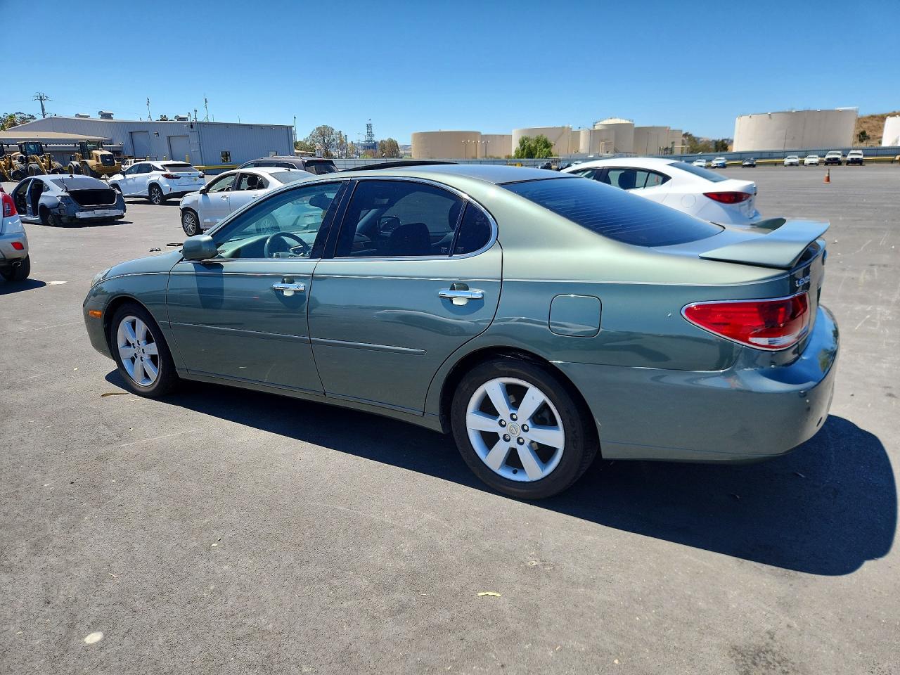 2005 Lexus Es 330 Зеленый vin: JTHBA30G755118303