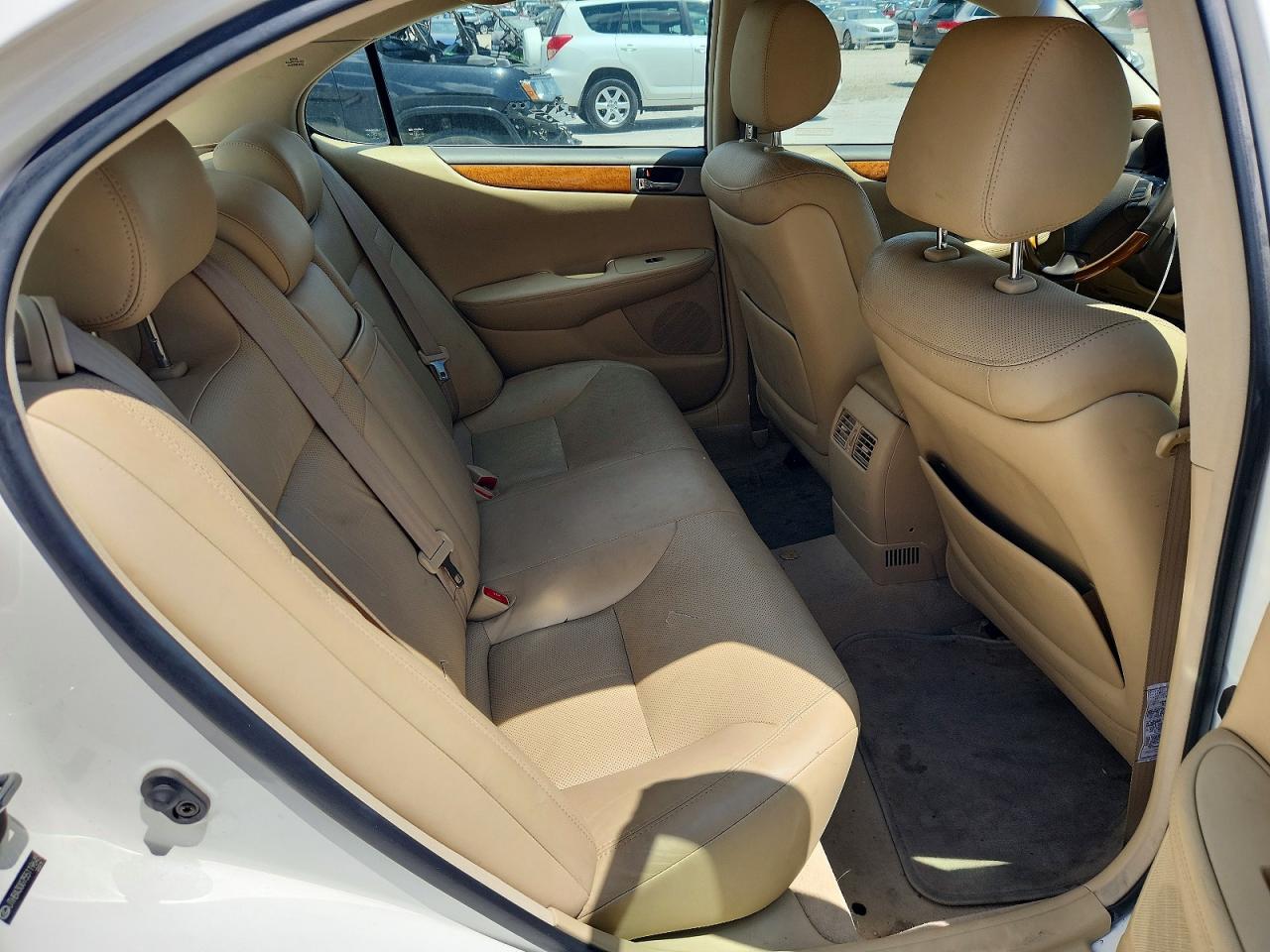 2005 Lexus Es 330 White vin: JTHBA30G755119645