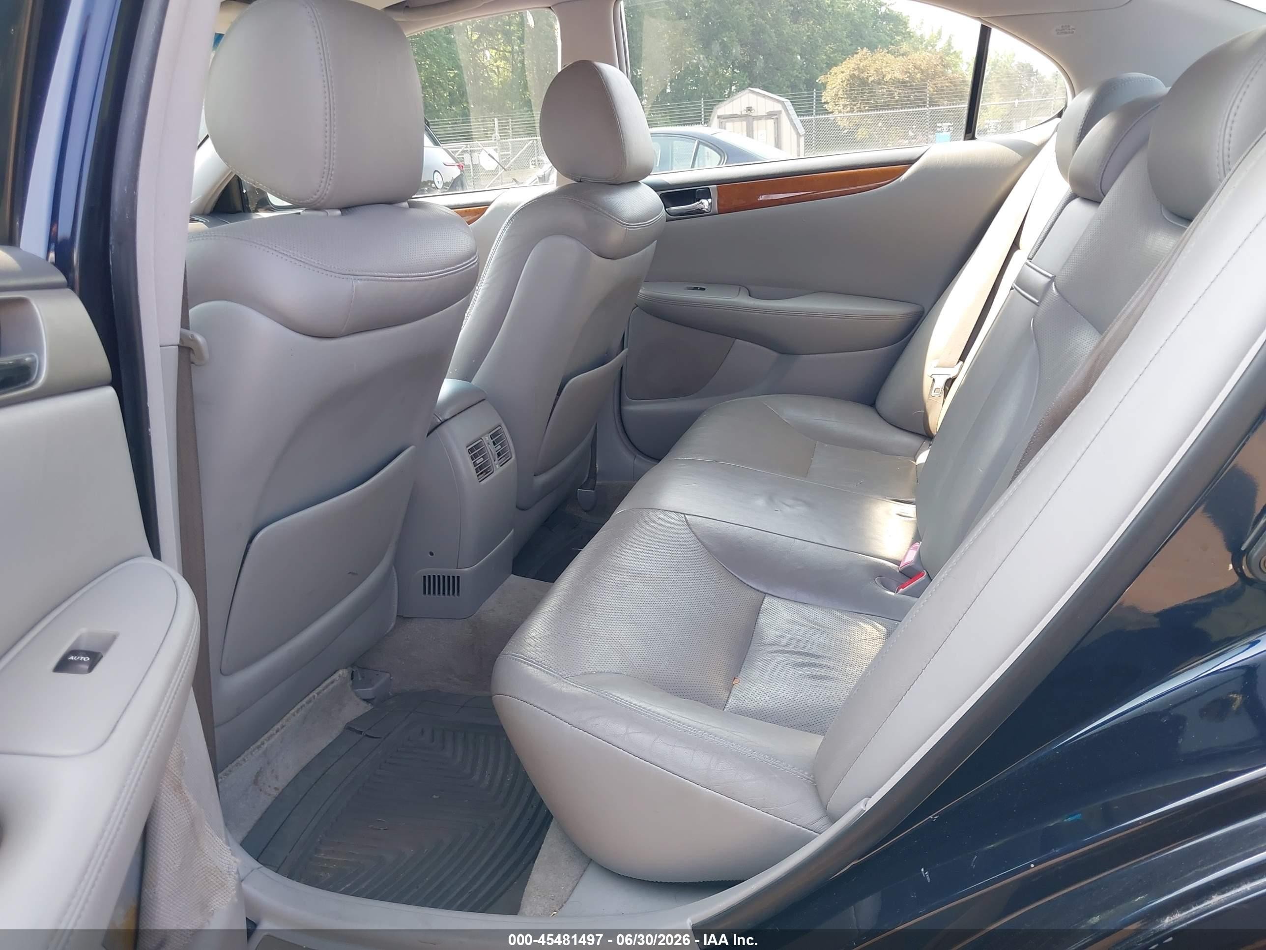 2005 Lexus Es 330   Blue vin: JTHBA30G755122223