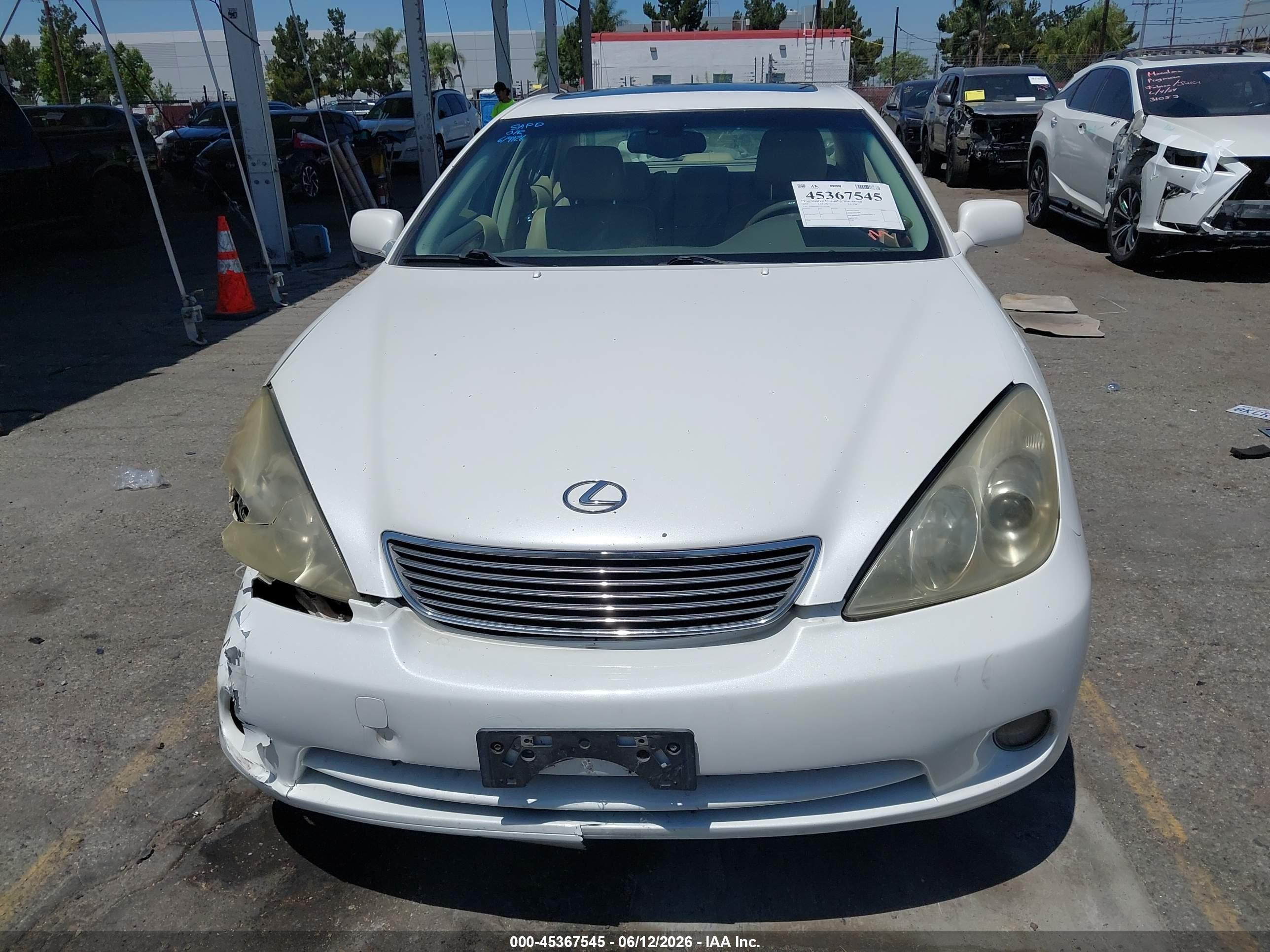 2005 Lexus Es 330   White vin: JTHBA30G755135568