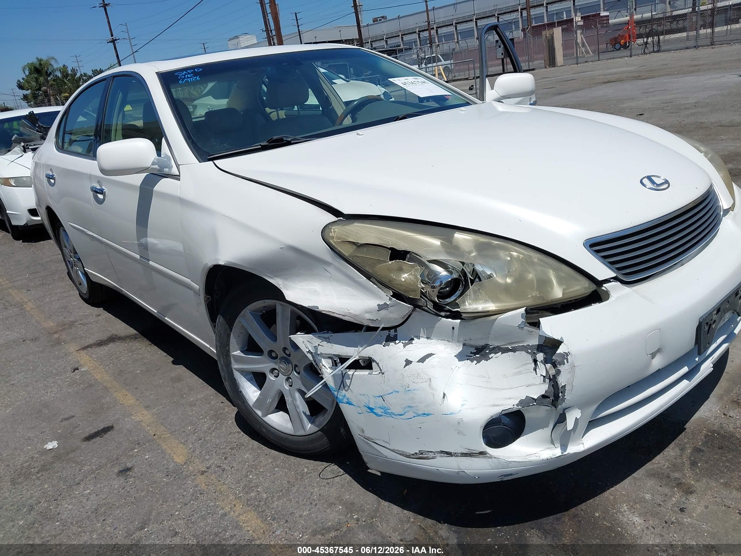 2005 Lexus Es 330   White vin: JTHBA30G755135568