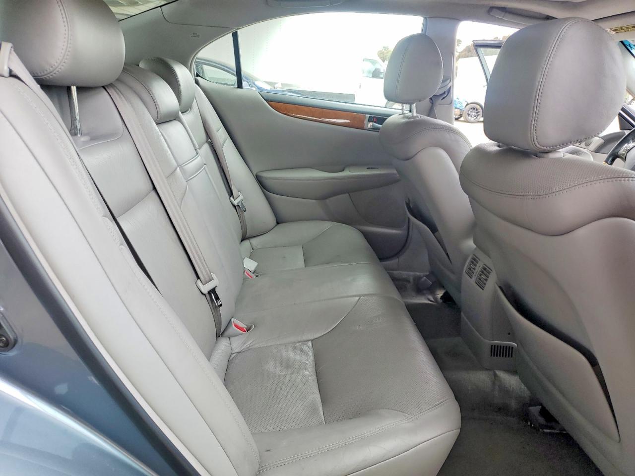 2005 Lexus Es 330 Gray vin: JTHBA30G755136056