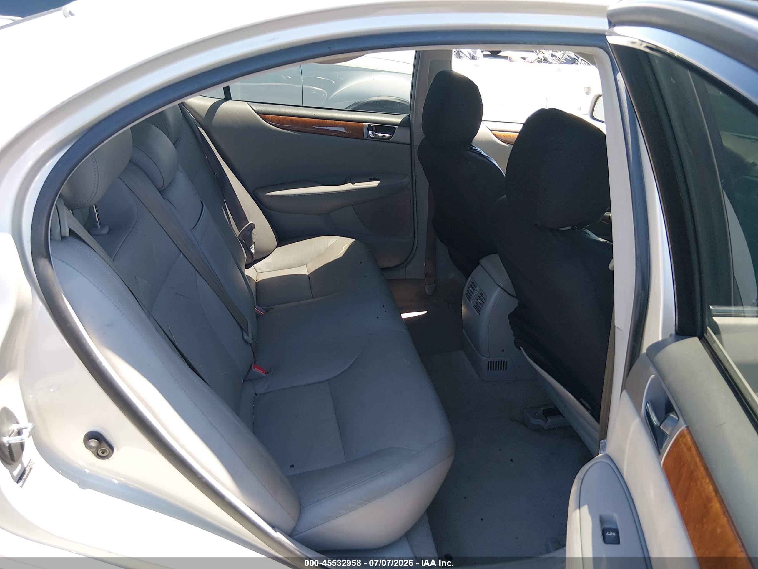 2006 Lexus Es 330   Silver vin: JTHBA30G765172430