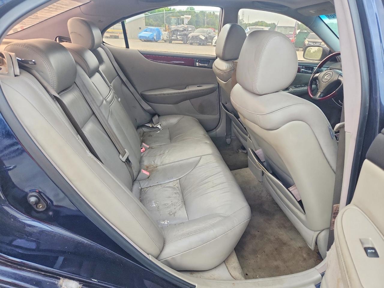 2004 Lexus Es 330 Черный vin: JTHBA30G840018349