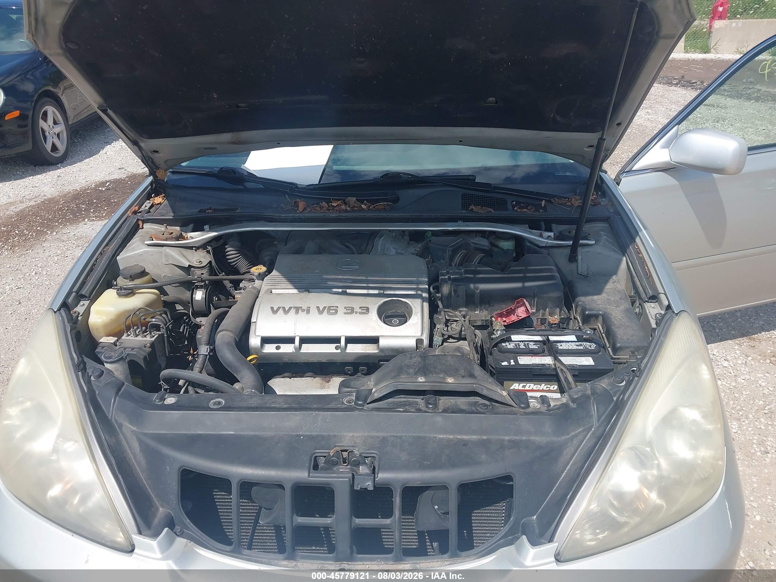 2004 Lexus Es 330   Silver vin: JTHBA30G845012375