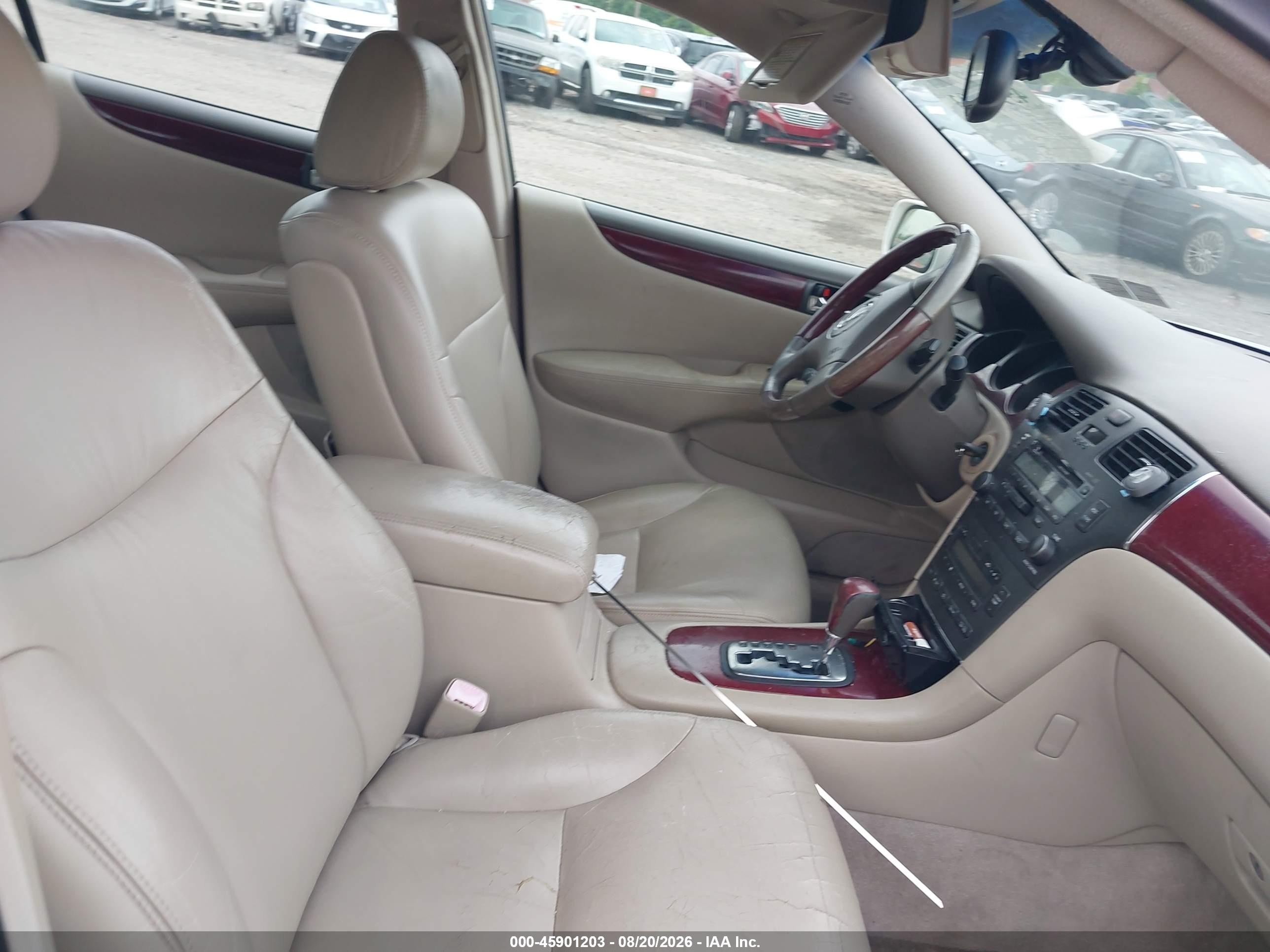 2004 Lexus Es 330   White vin: JTHBA30G845012974