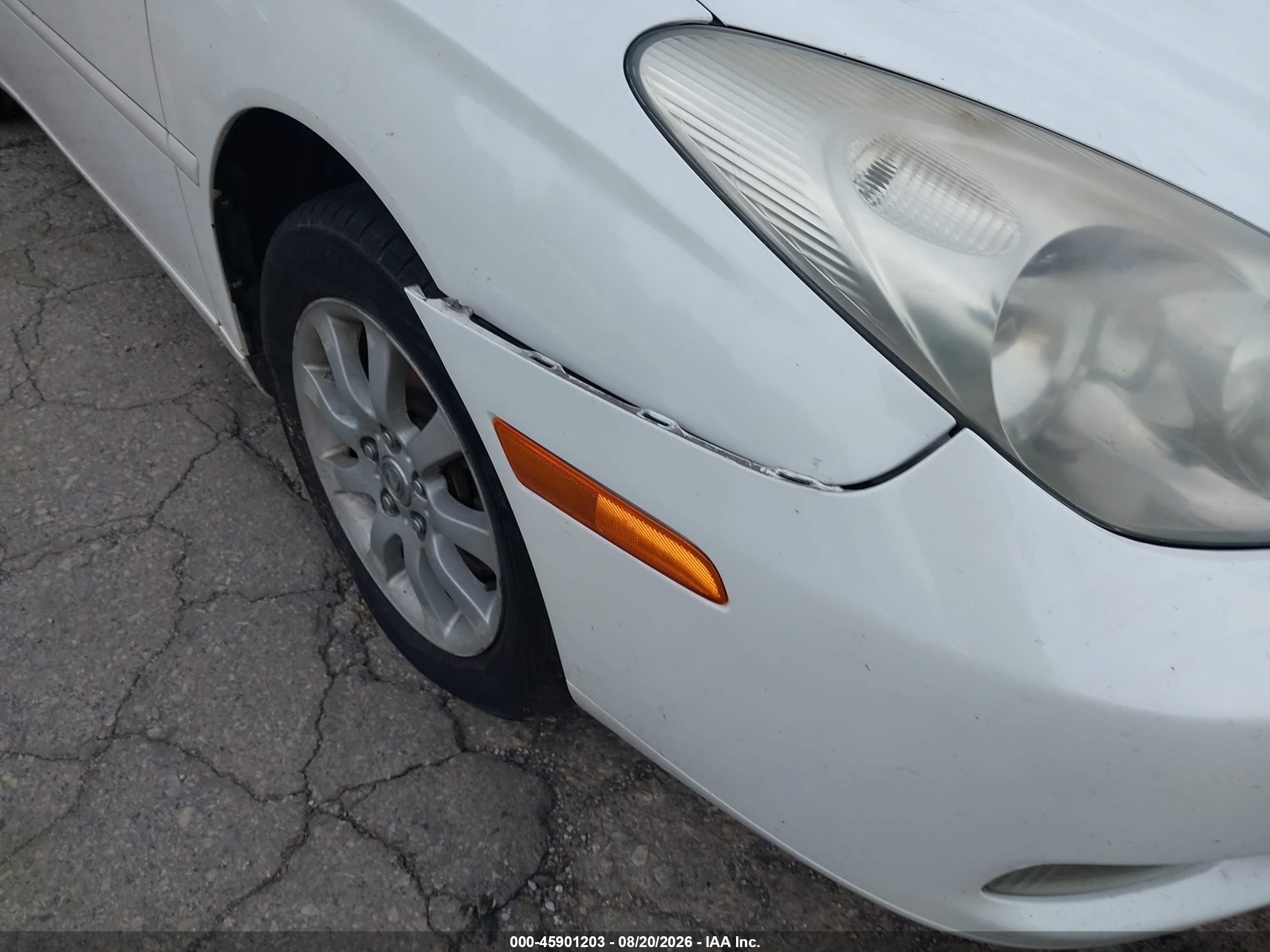 2004 Lexus Es 330   White vin: JTHBA30G845012974