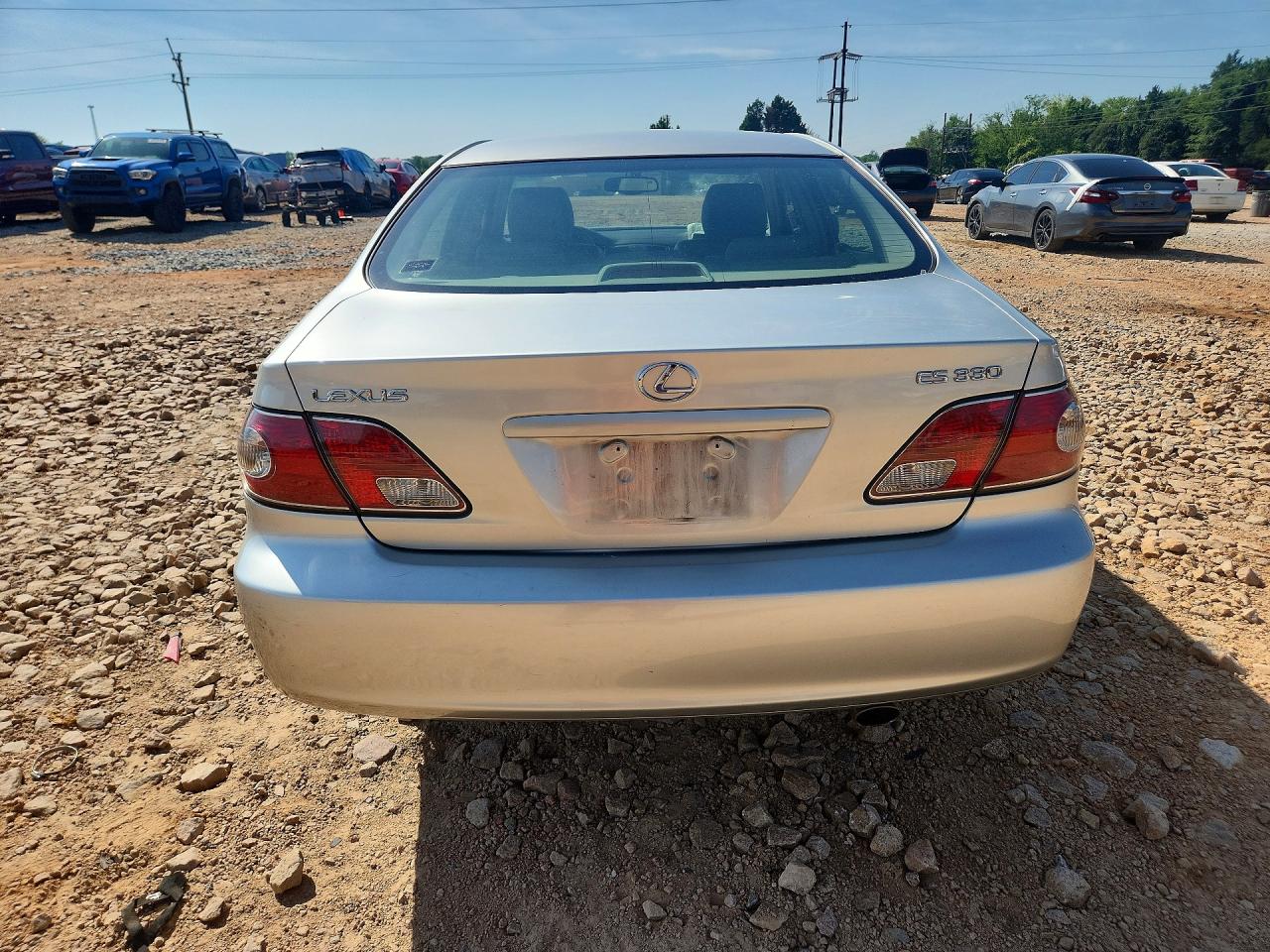 2004 Lexus Es 330 Silver vin: JTHBA30G845018175