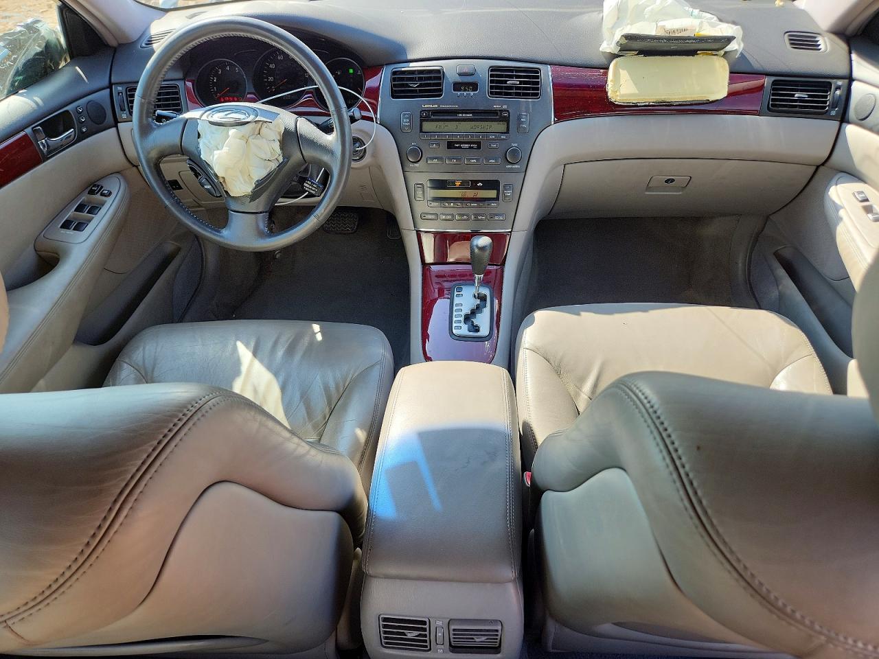 2004 Lexus Es 330 Silver vin: JTHBA30G845018175