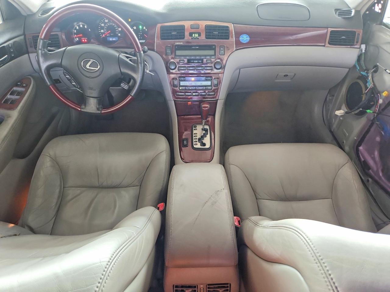 2004 Lexus Es 330 Silver vin: JTHBA30G845024123