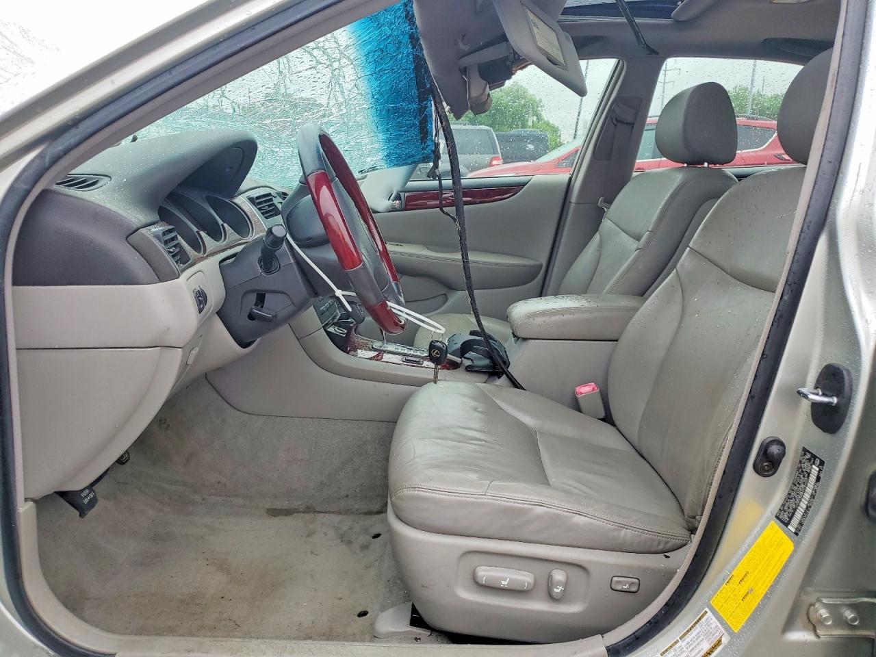 2004 Lexus Es 330 Silver vin: JTHBA30G845029225