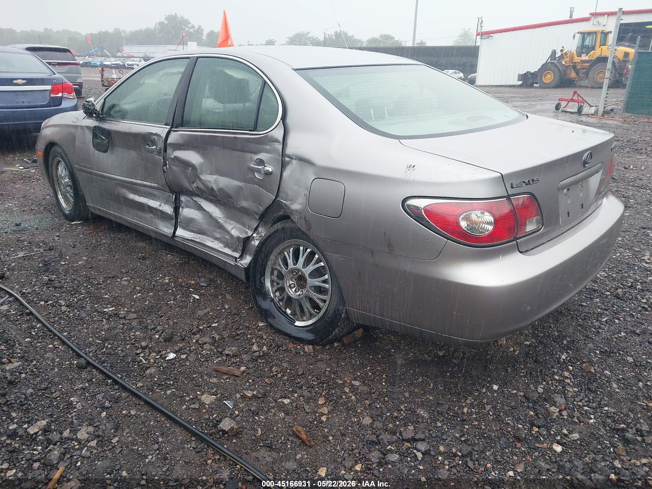 2004 Lexus Es 330 Silver vin: JTHBA30G845033971