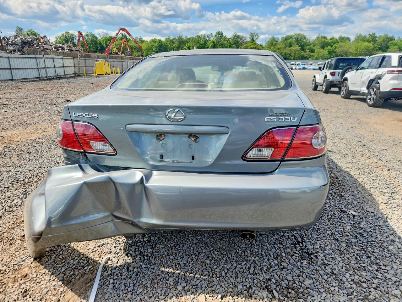 2004 Lexus Es 330 Gray vin: JTHBA30G845045537