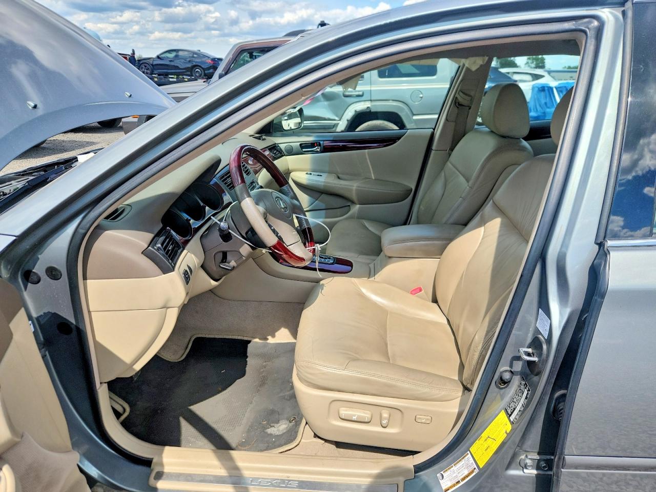 2004 Lexus Es 330 Gray vin: JTHBA30G845045537