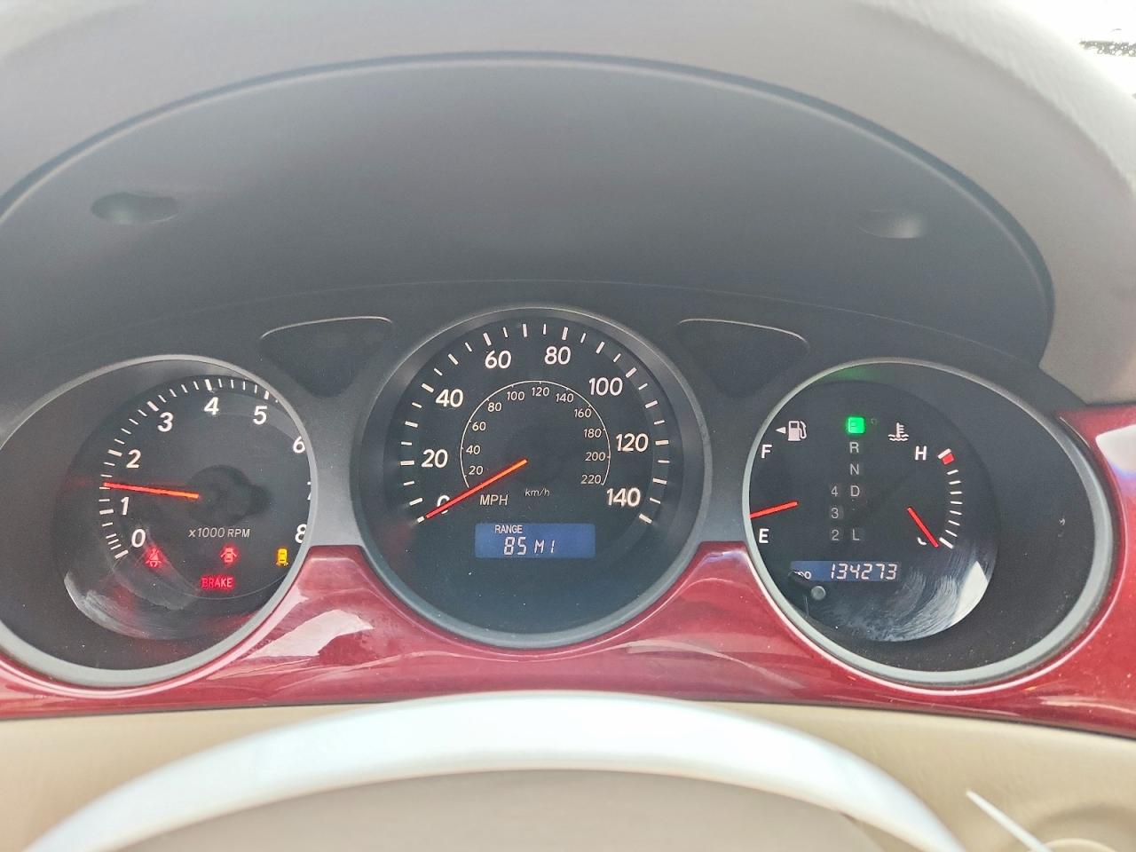 2004 Lexus Es 330 Кремовый vin: JTHBA30G845046185