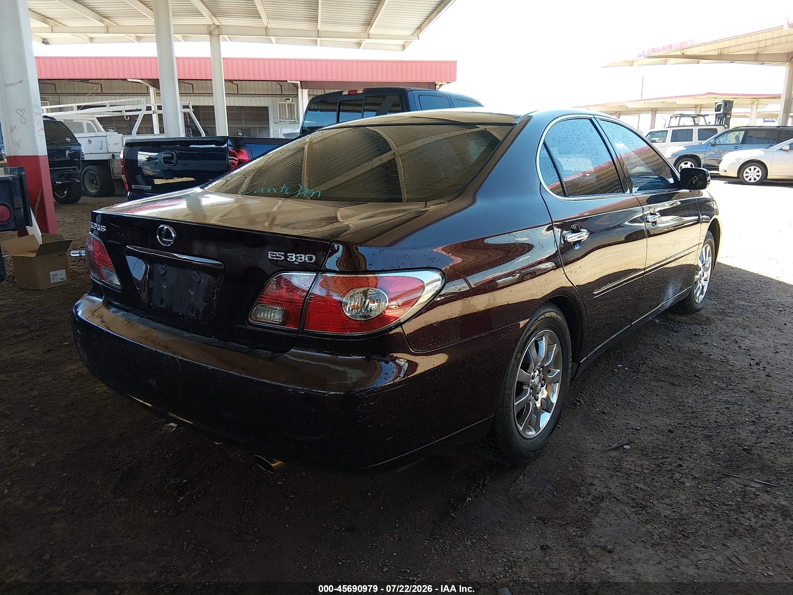 2004 Lexus Es 330   Purple vin: JTHBA30G845052858