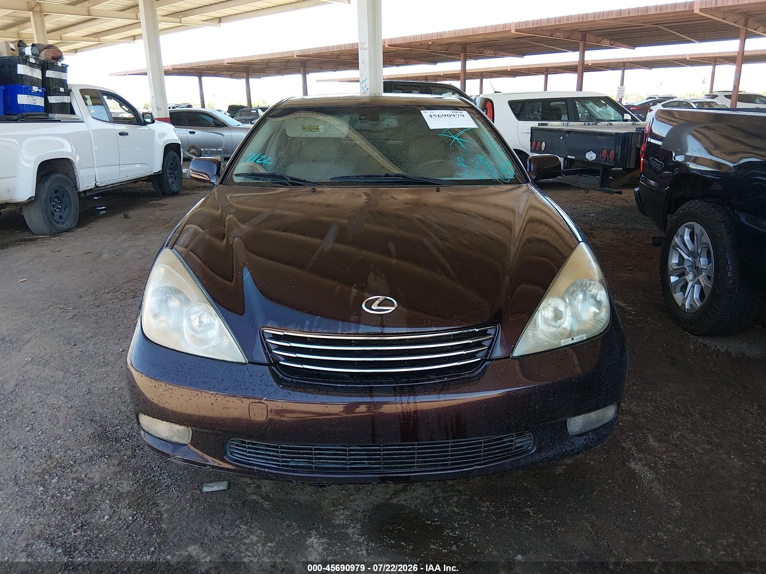 2004 Lexus Es 330   Purple vin: JTHBA30G845052858