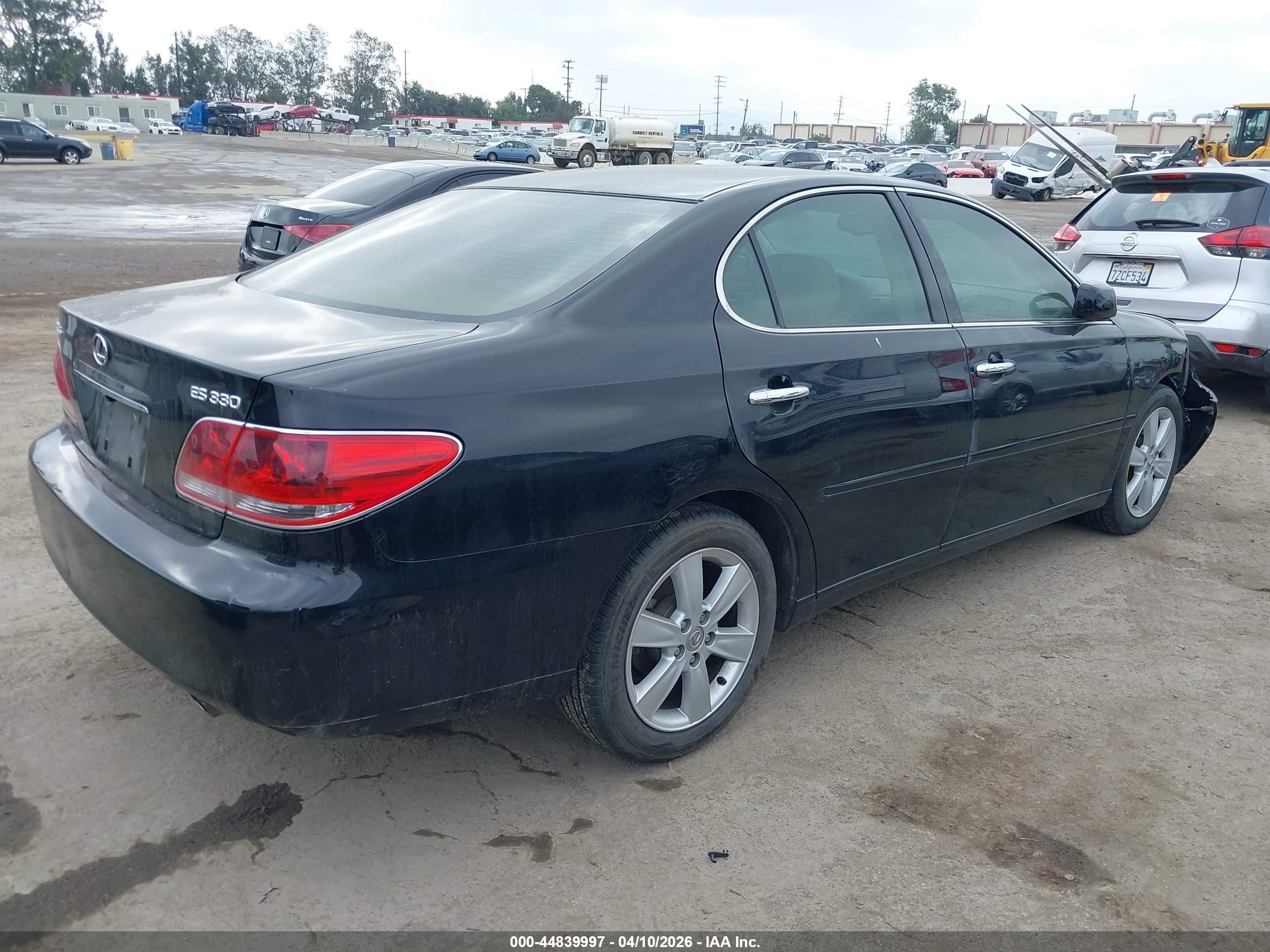 2005 Lexus Es 330   Black vin: JTHBA30G855060539