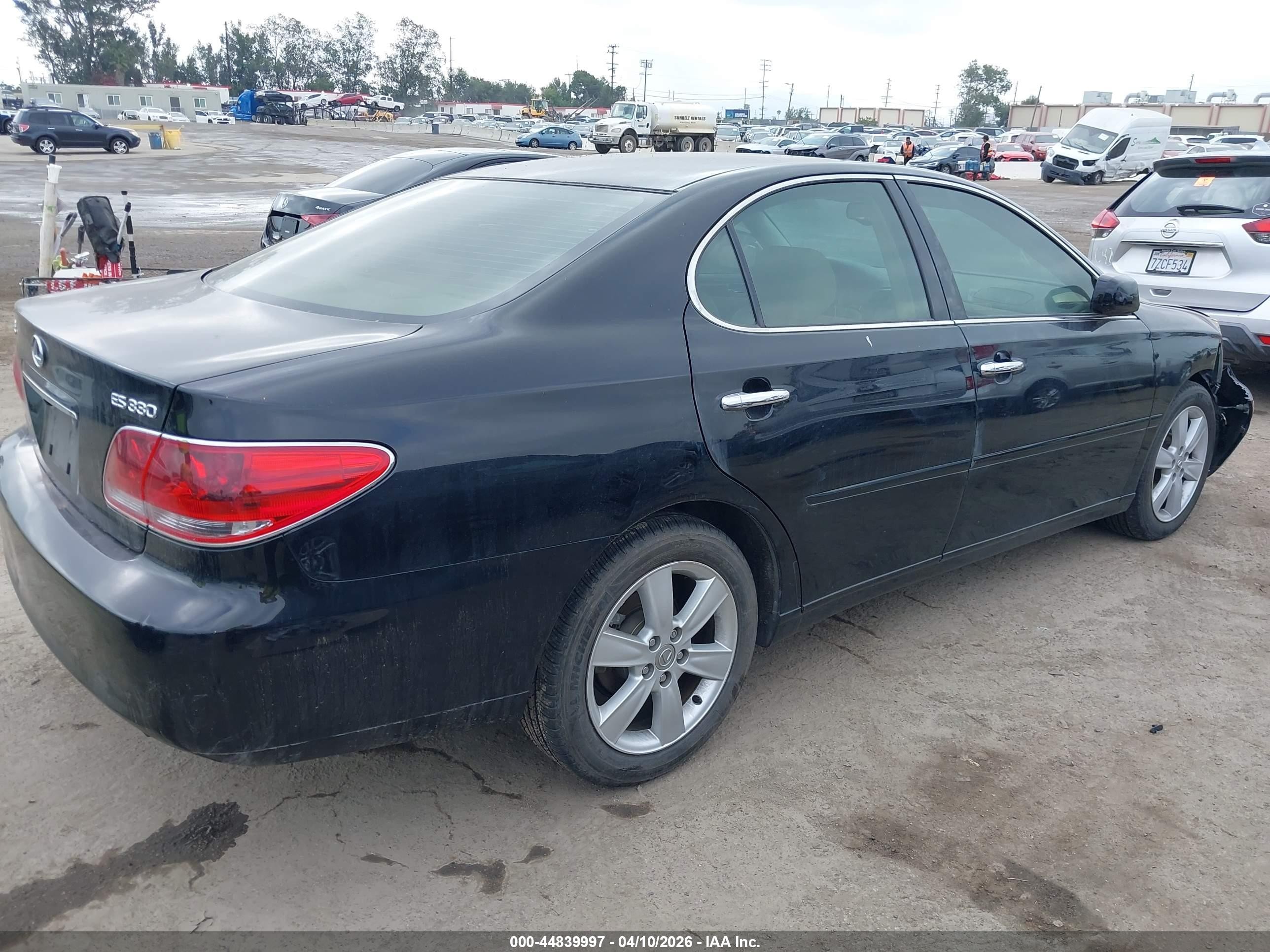 2005 Lexus Es 330   Black vin: JTHBA30G855060539
