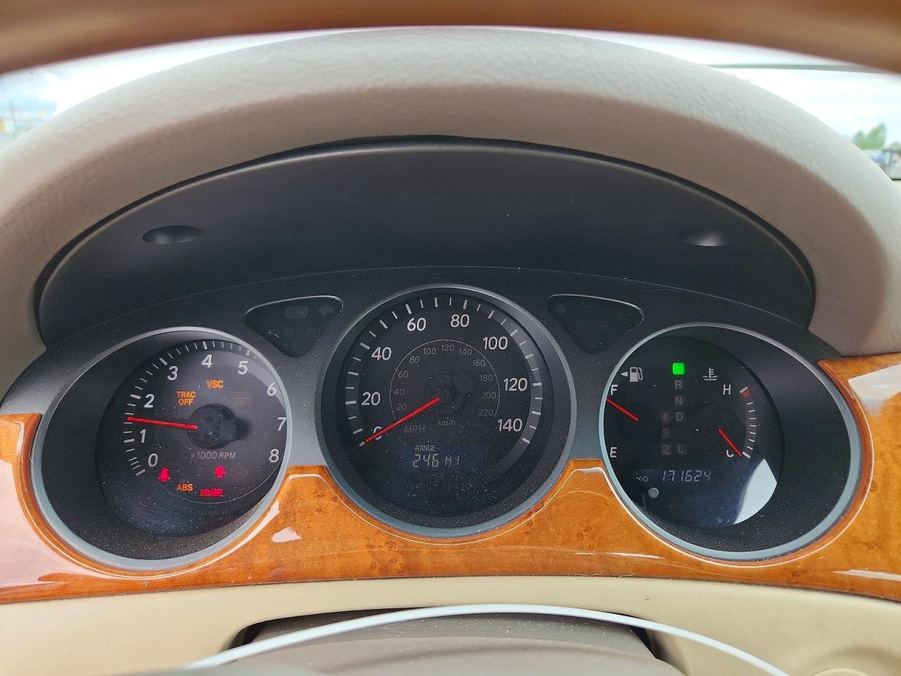 2005 Lexus Es 330 Base White vin: JTHBA30G855067622