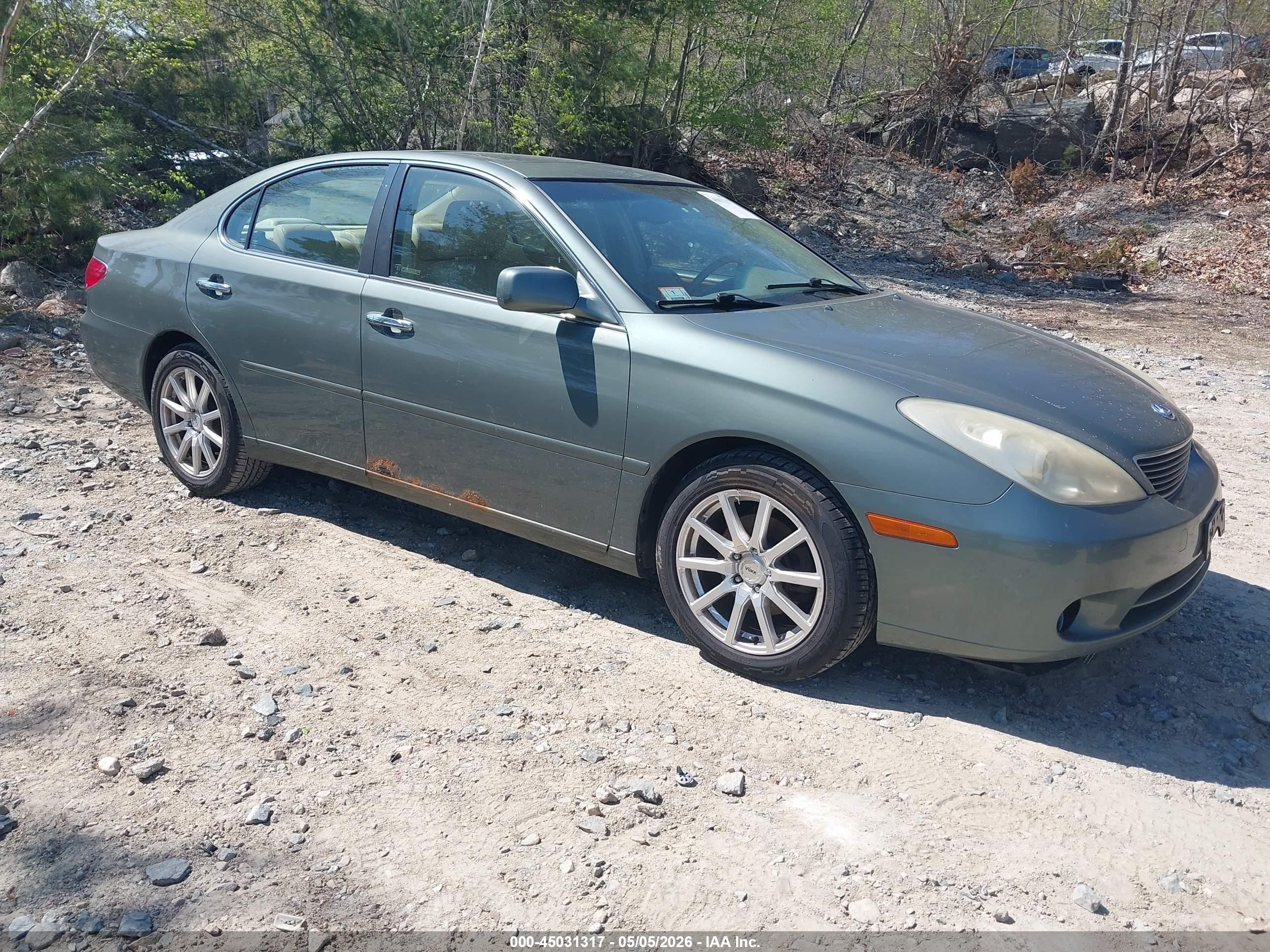 2005 Lexus Es 330   Green vin: JTHBA30G855093136