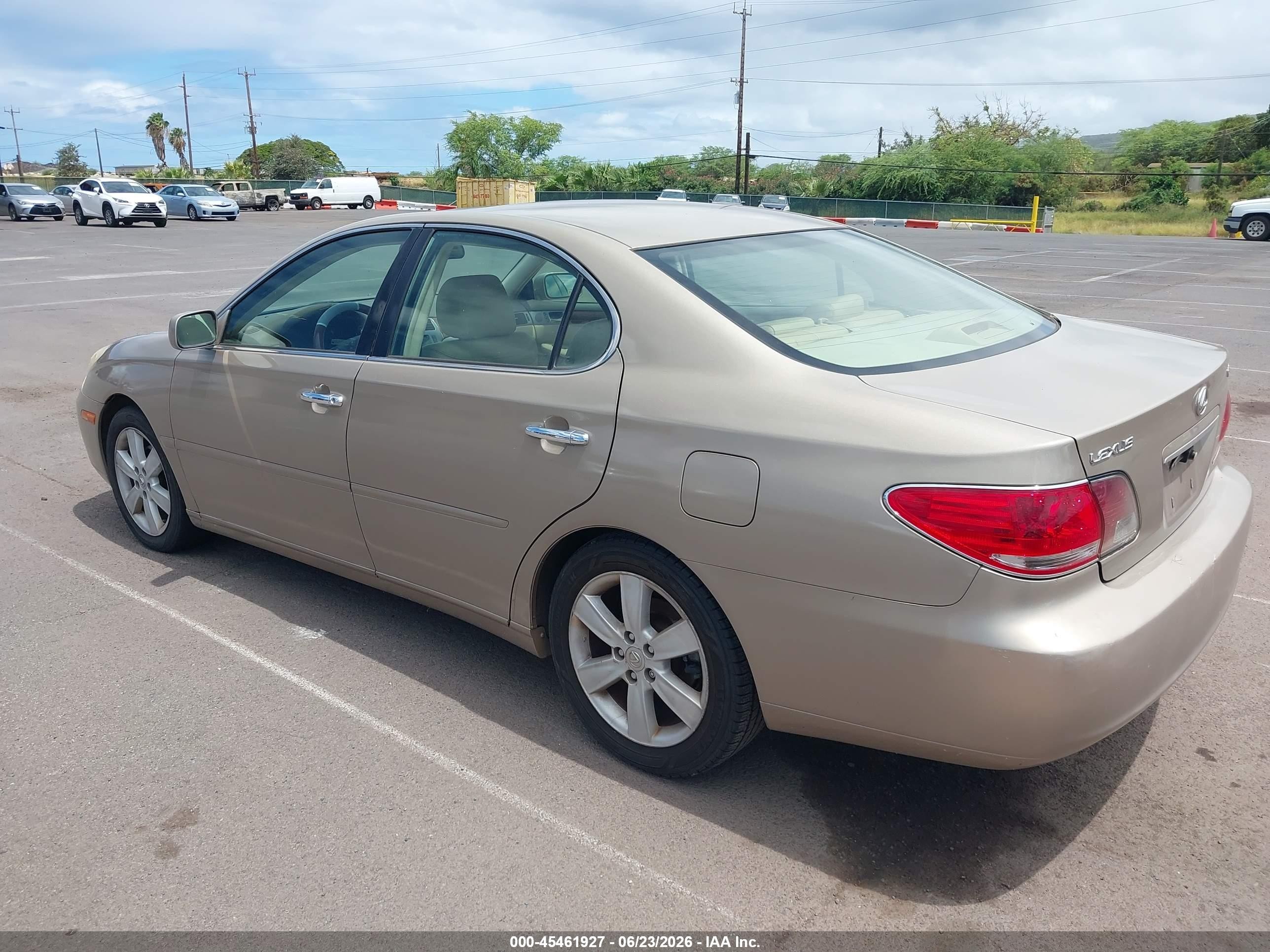 2005 Lexus Es 330   Gold vin: JTHBA30G855095601