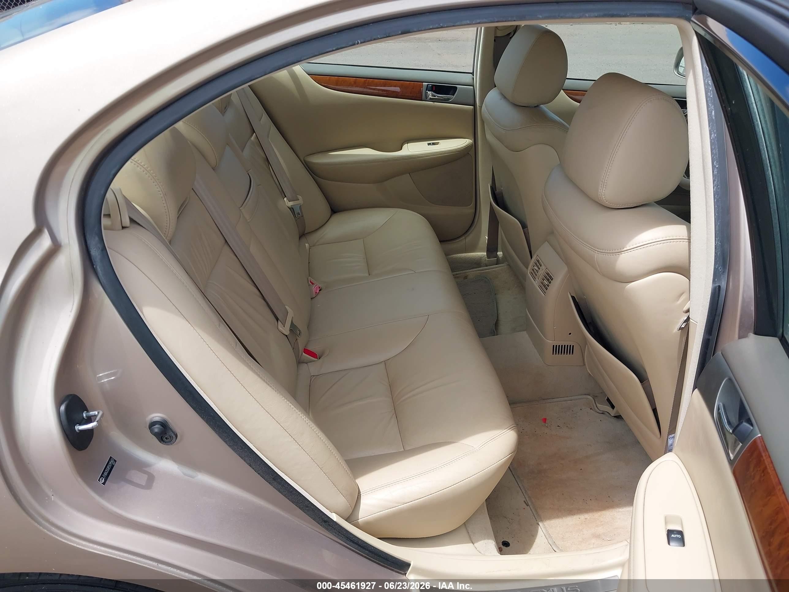 2005 Lexus Es 330   Gold vin: JTHBA30G855095601