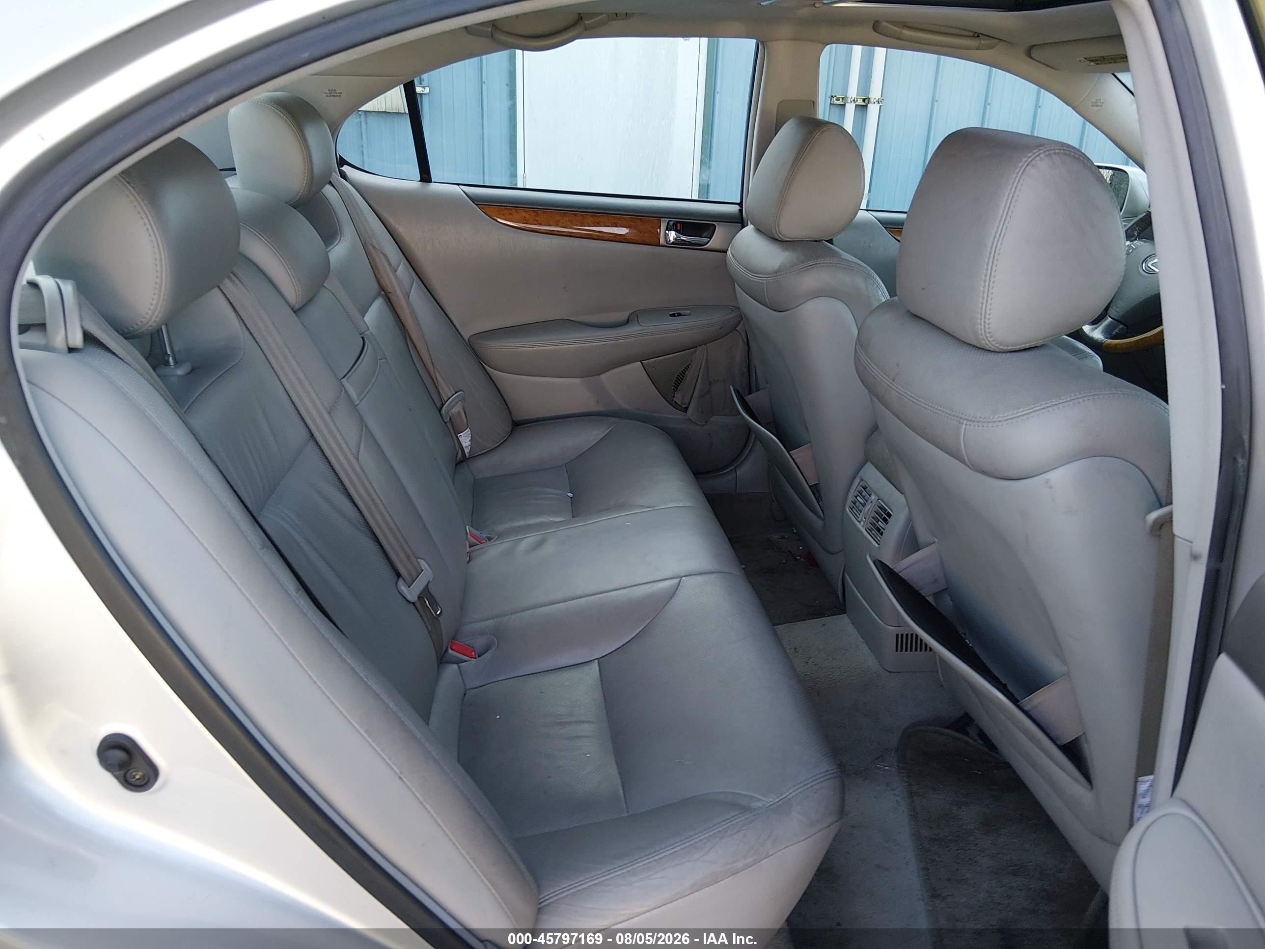 2005 Lexus Es 330 Silver vin: JTHBA30G855100487