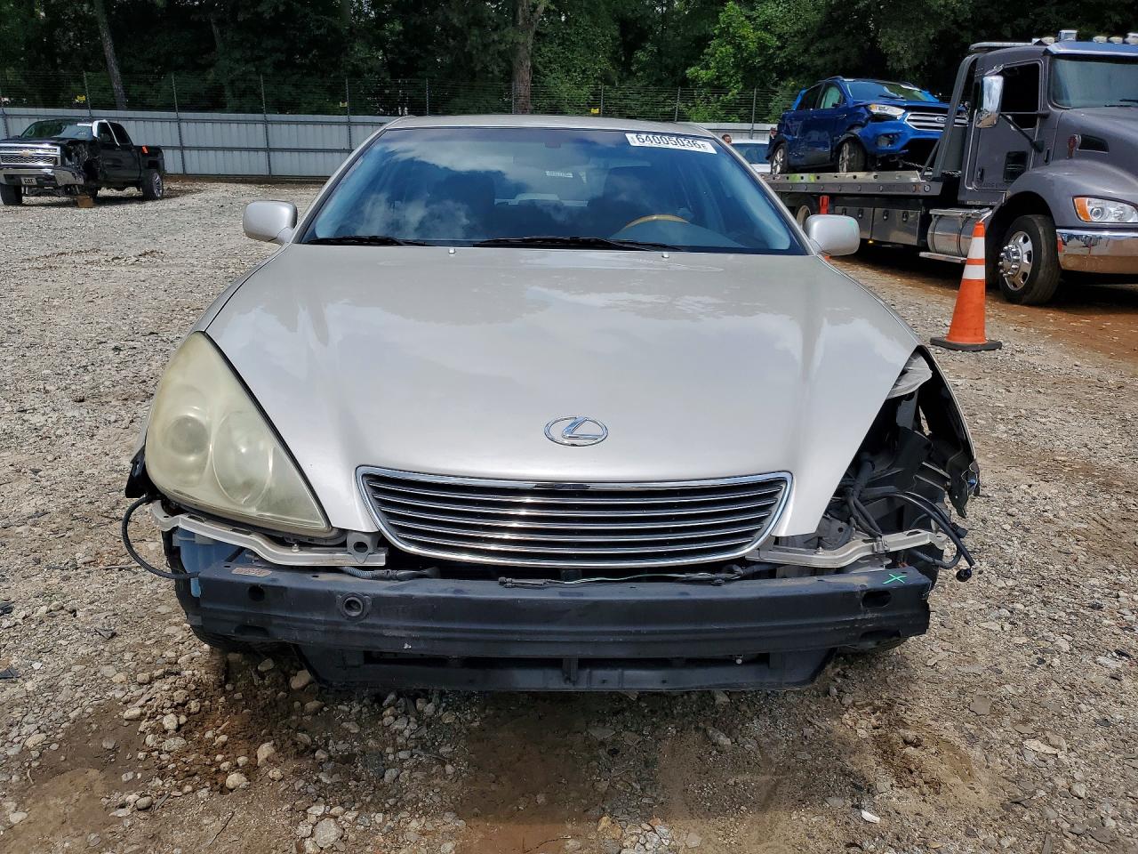 2005 Lexus Es 330 Silver vin: JTHBA30G855108928