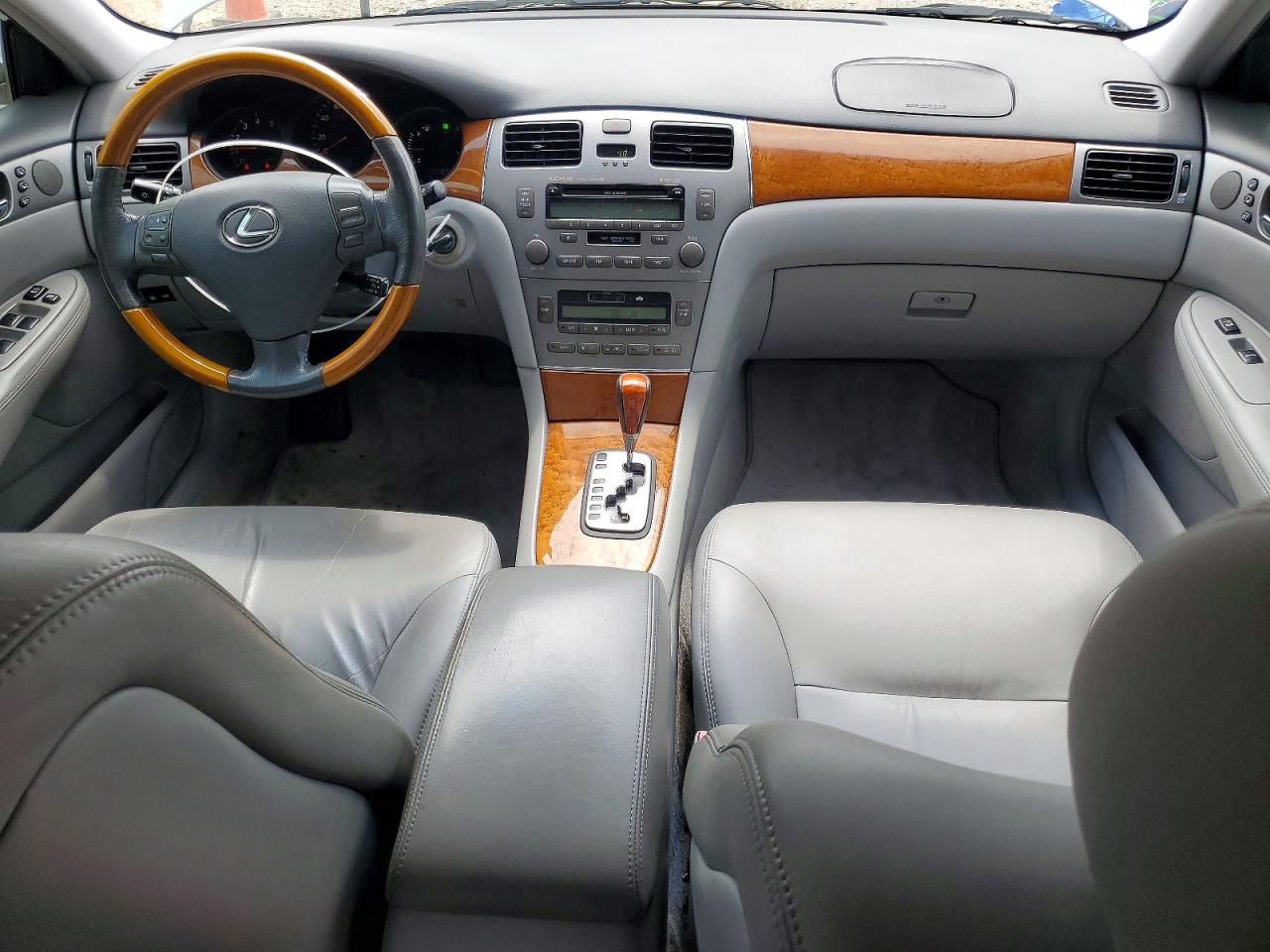 2005 Lexus Es 330 Silver vin: JTHBA30G855108928