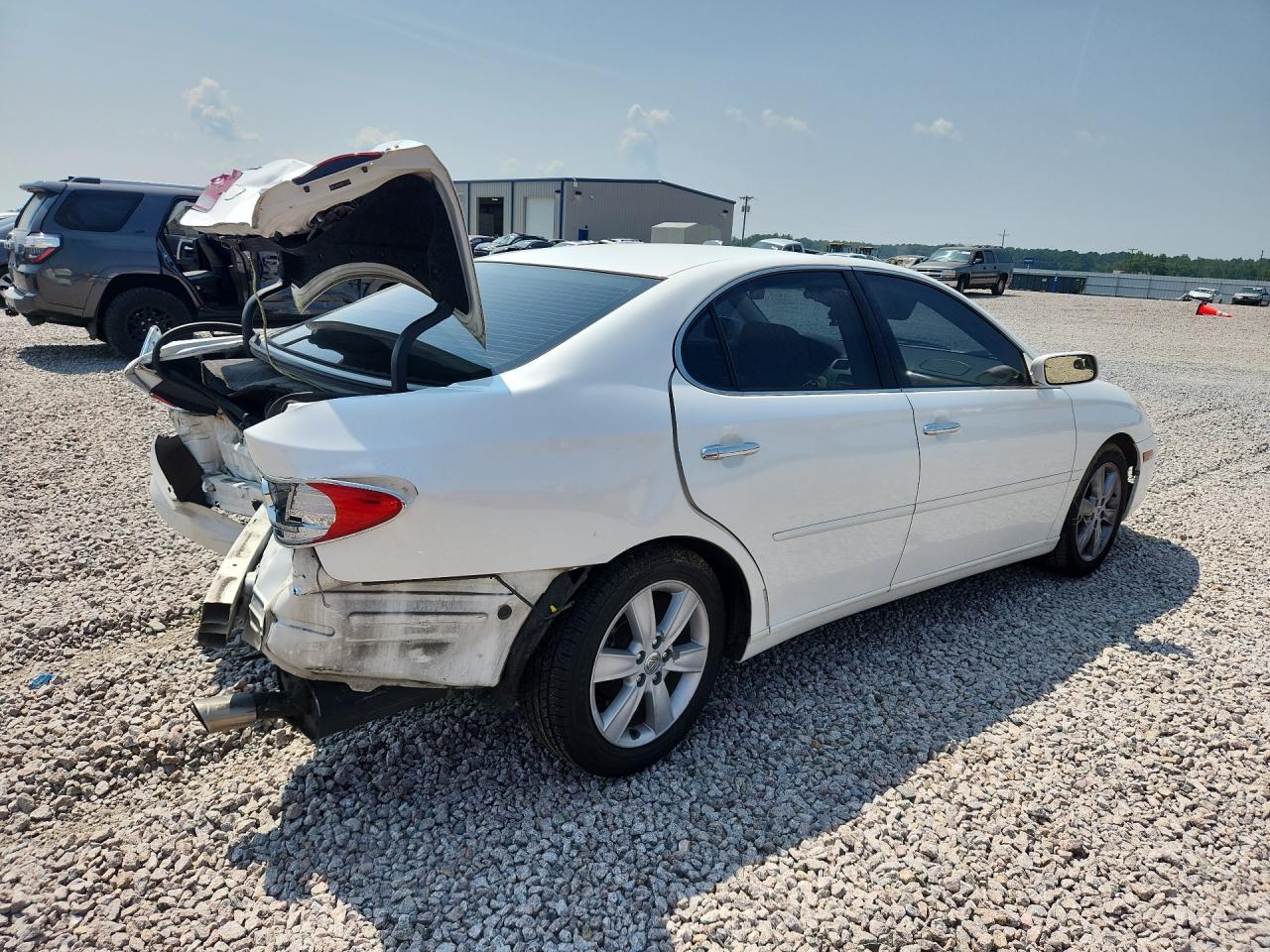 2005 Lexus Es 330 White vin: JTHBA30G855111294