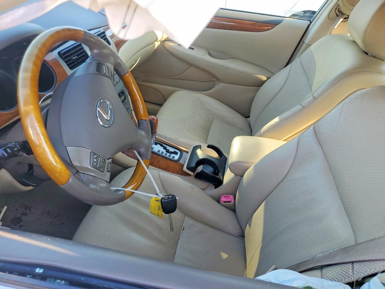 2005 Lexus Es 330 Белый vin: JTHBA30G855119248