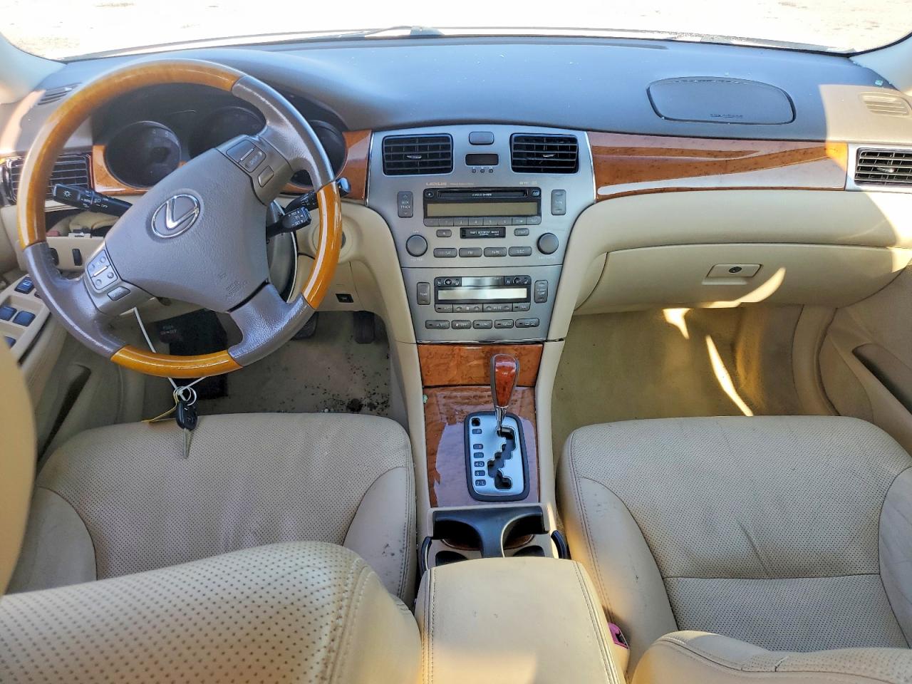2005 Lexus Es 330 Белый vin: JTHBA30G855119248