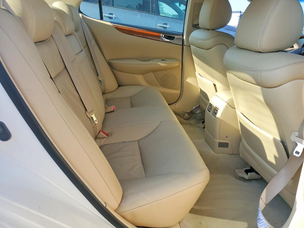 2005 Lexus Es 330 Белый vin: JTHBA30G855119248