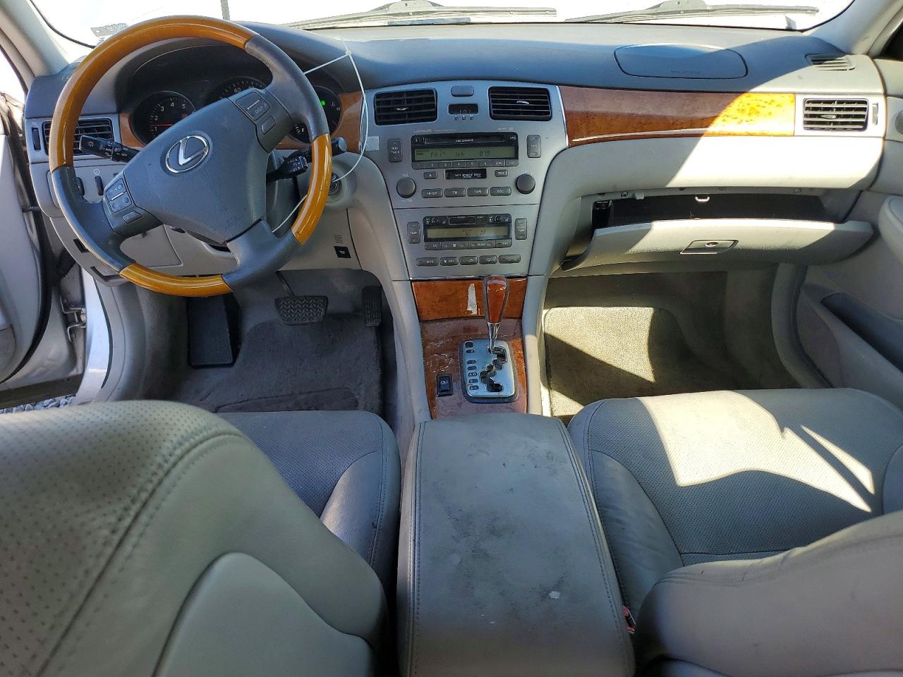 2006 Lexus Es 330 Silver vin: JTHBA30G865171139