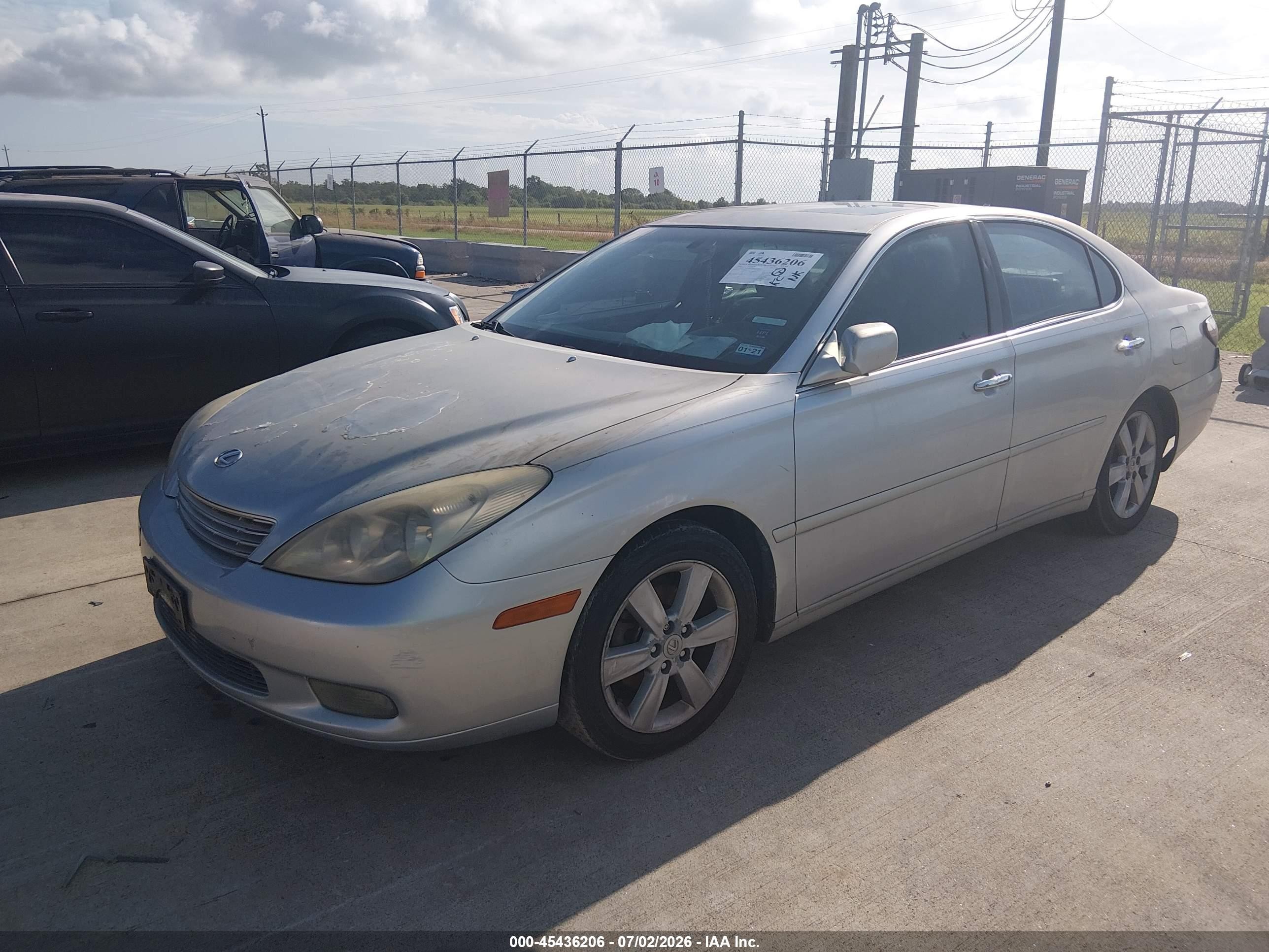 2004 Lexus Es 330   Silver vin: JTHBA30G940001415