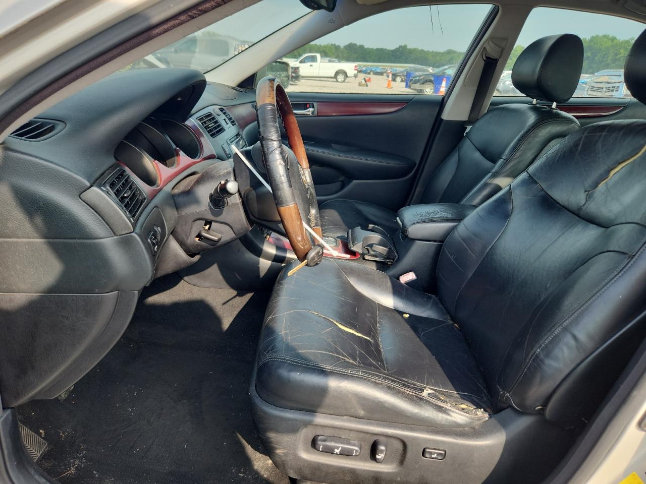 2004 Lexus Es 330 Silver vin: JTHBA30G940015041