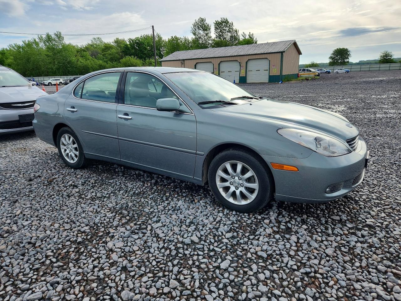 2004 Lexus Es 330 Gray vin: JTHBA30G945001613