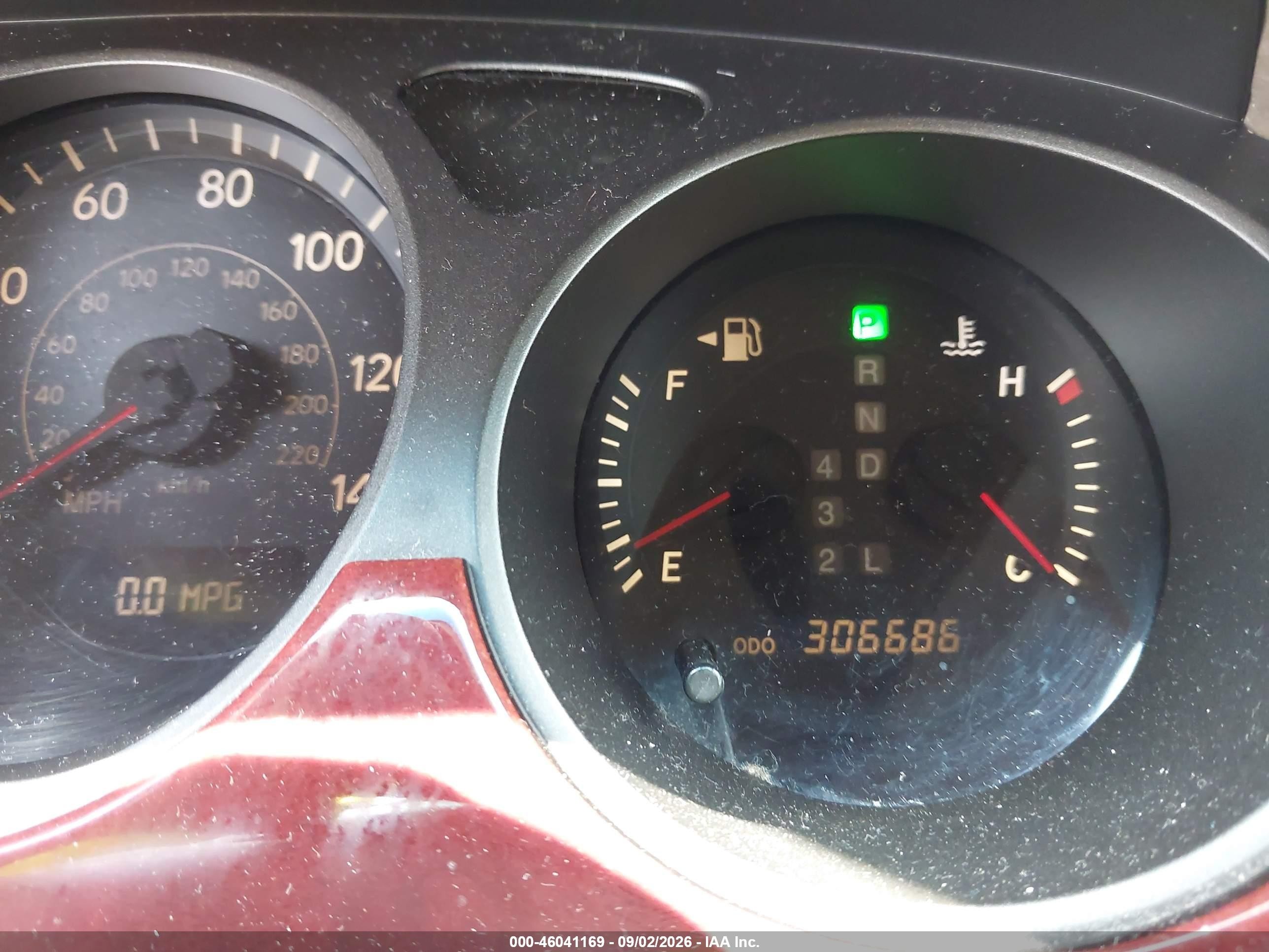 2004 Lexus Es 330   Maroon vin: JTHBA30G945009355