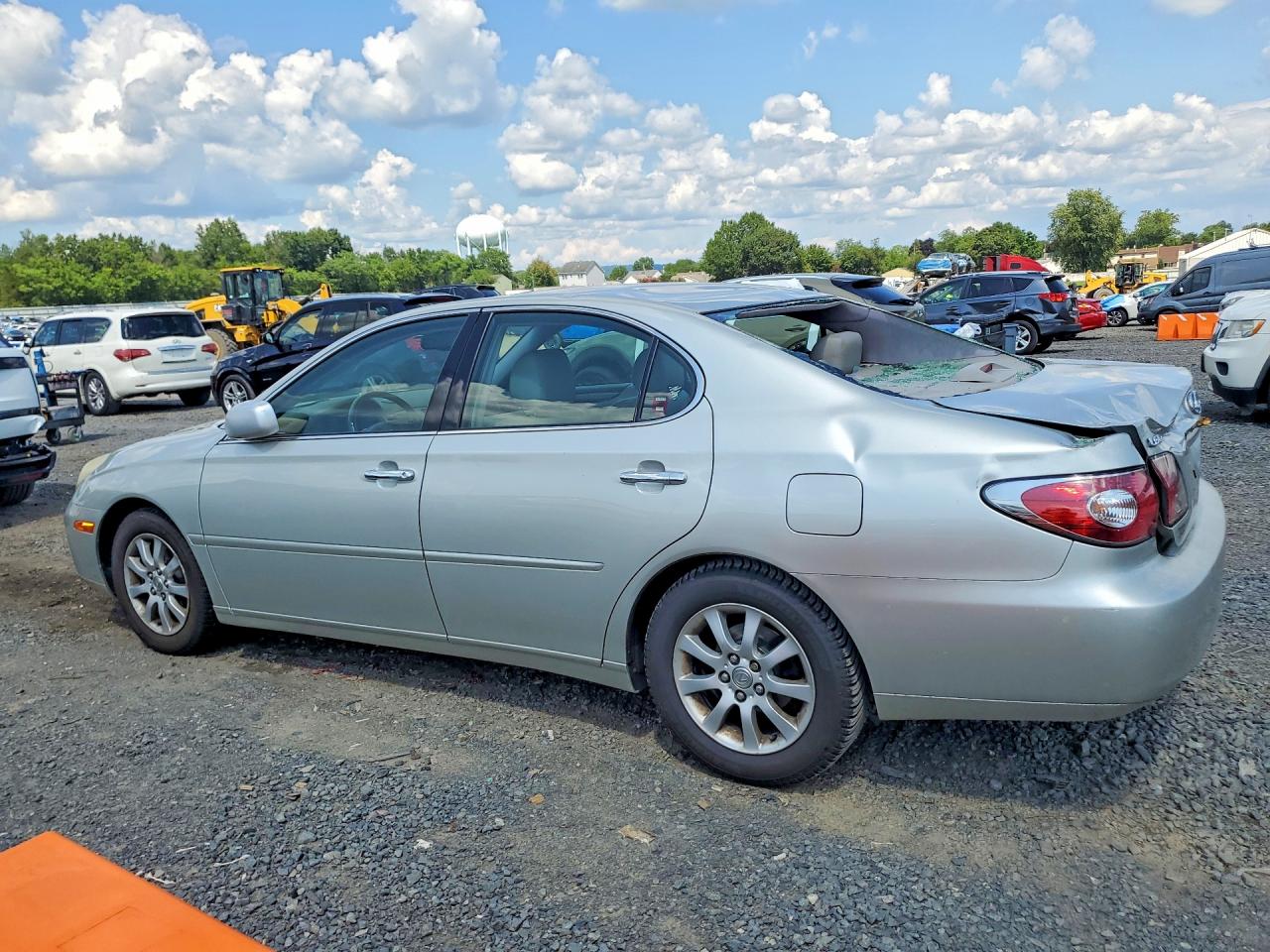 2004 Lexus Es 330 Silver vin: JTHBA30G945013454