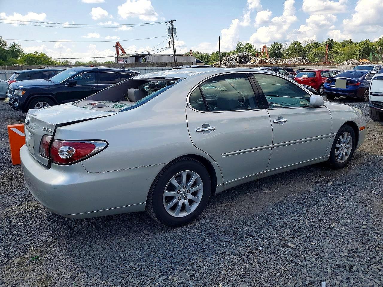 2004 Lexus Es 330 Silver vin: JTHBA30G945013454