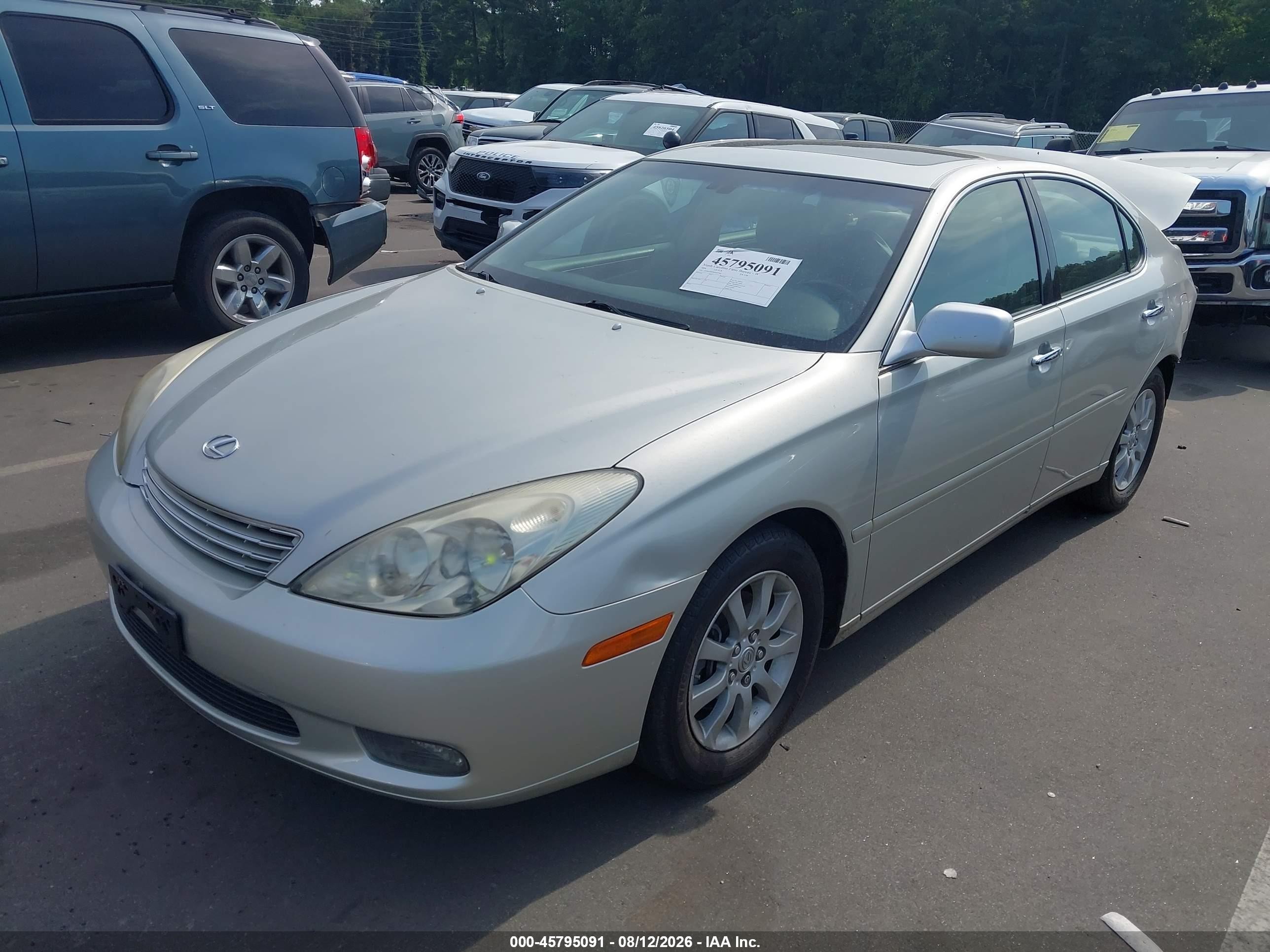 2004 Lexus Es 330   Silver vin: JTHBA30G945027760