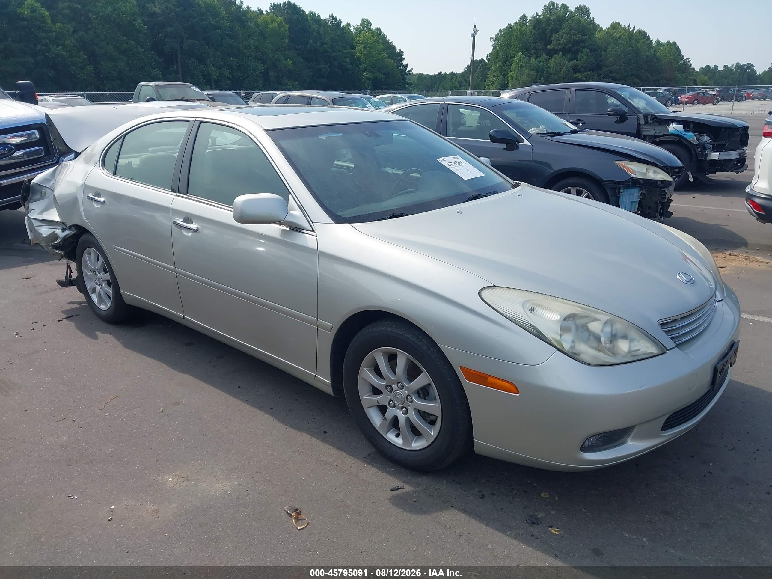 2004 Lexus Es 330   Silver vin: JTHBA30G945027760