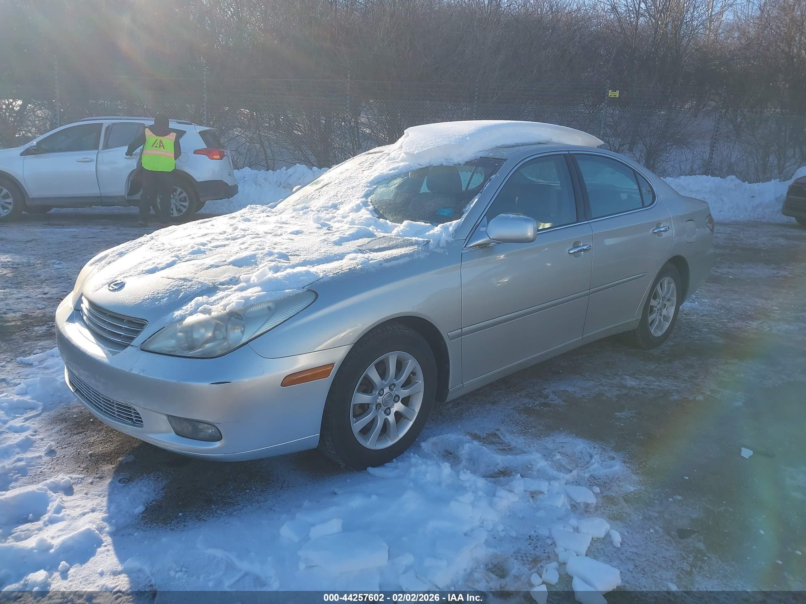 2004 Lexus Es 330   Silver vin: JTHBA30G945032828
