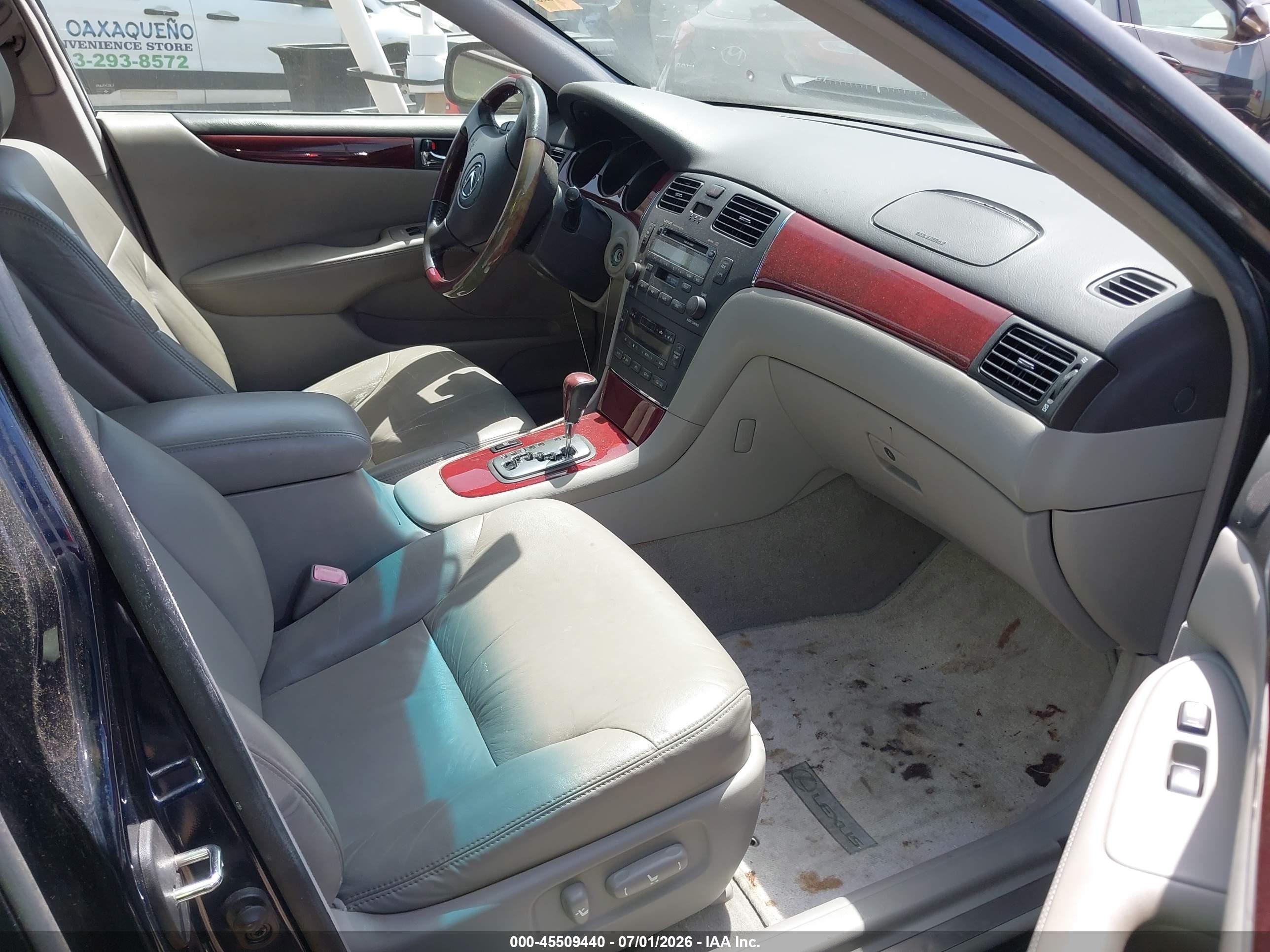 2004 Lexus Es 330   Dark Blue vin: JTHBA30G945034501