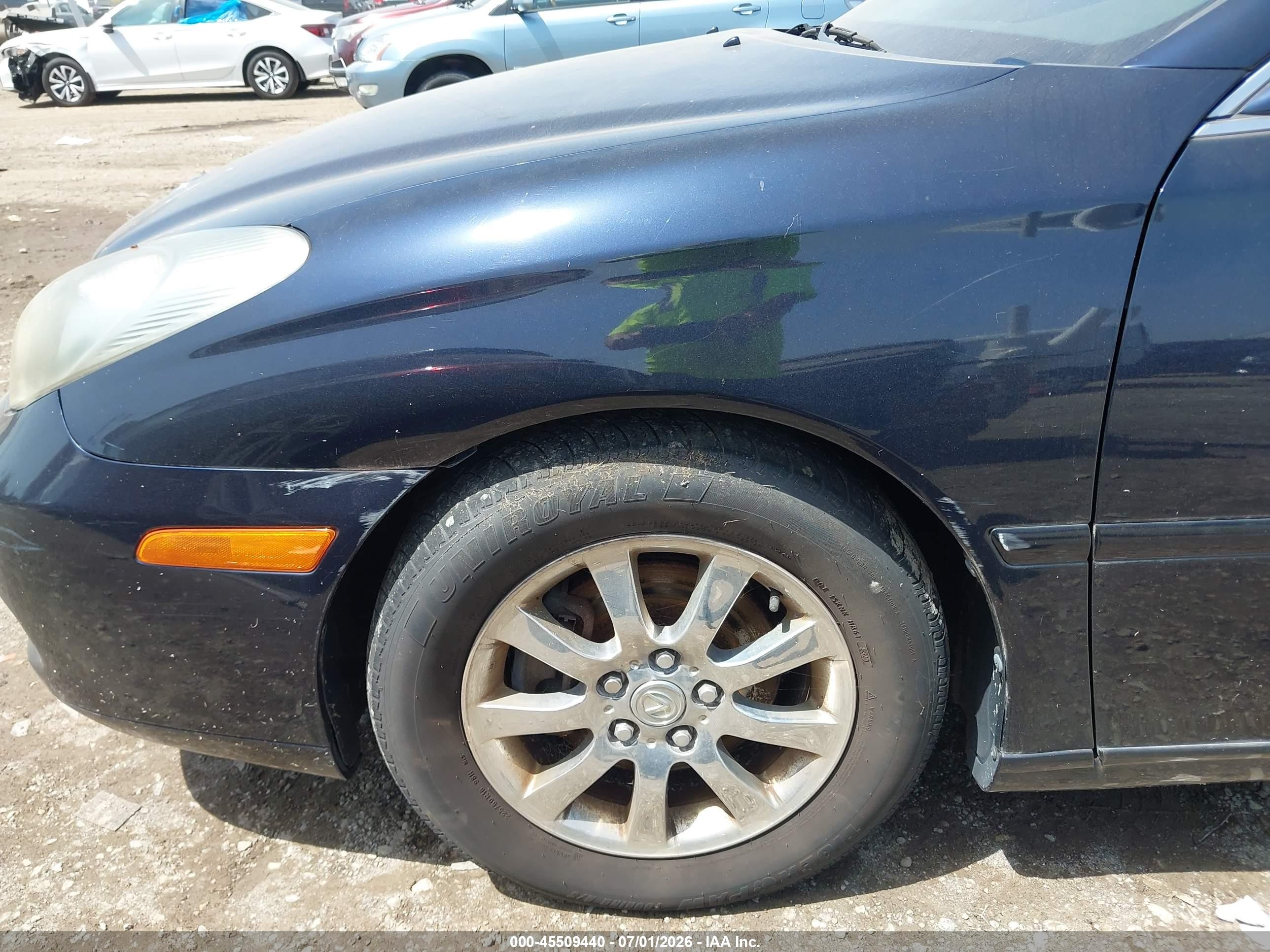 2004 Lexus Es 330   Dark Blue vin: JTHBA30G945034501