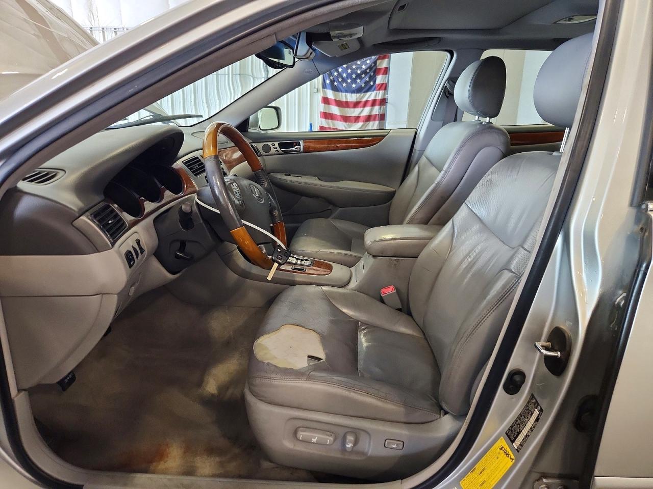 2005 Lexus Es 330 Серебряный vin: JTHBA30G955094229