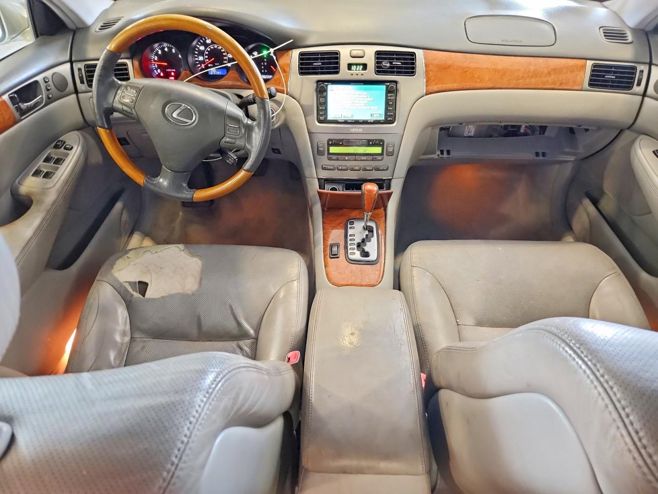 2005 Lexus Es 330 Серебряный vin: JTHBA30G955094229