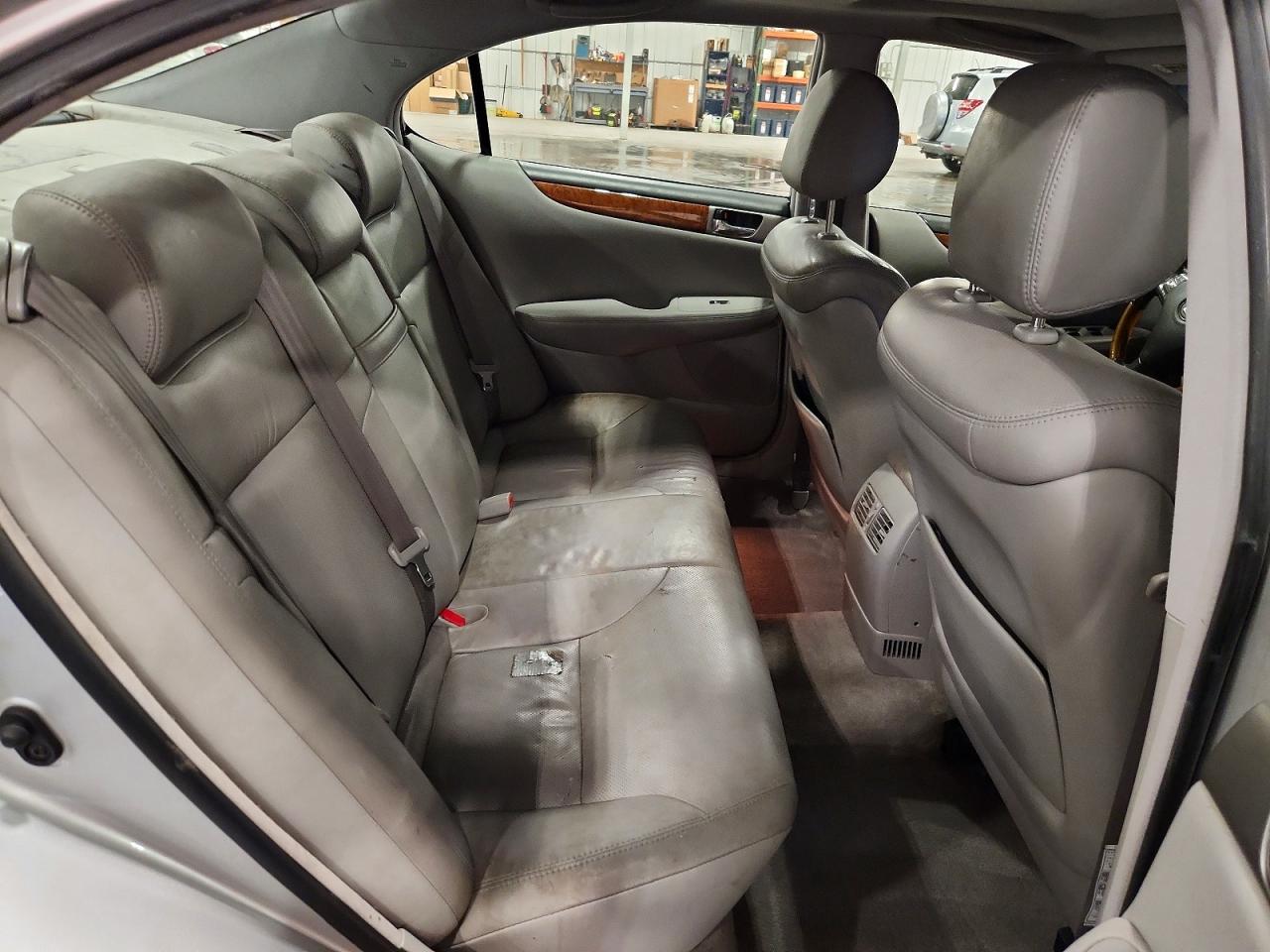 2005 Lexus Es 330 Серебряный vin: JTHBA30G955094229